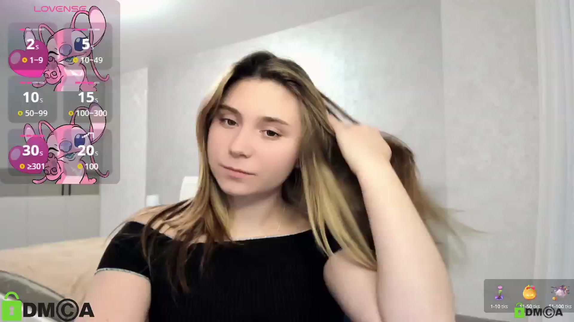 Gallery image thumbnail from MonicaaCute's myfreecams stream on, 11/24/2024, 19:05 image 4 of 20