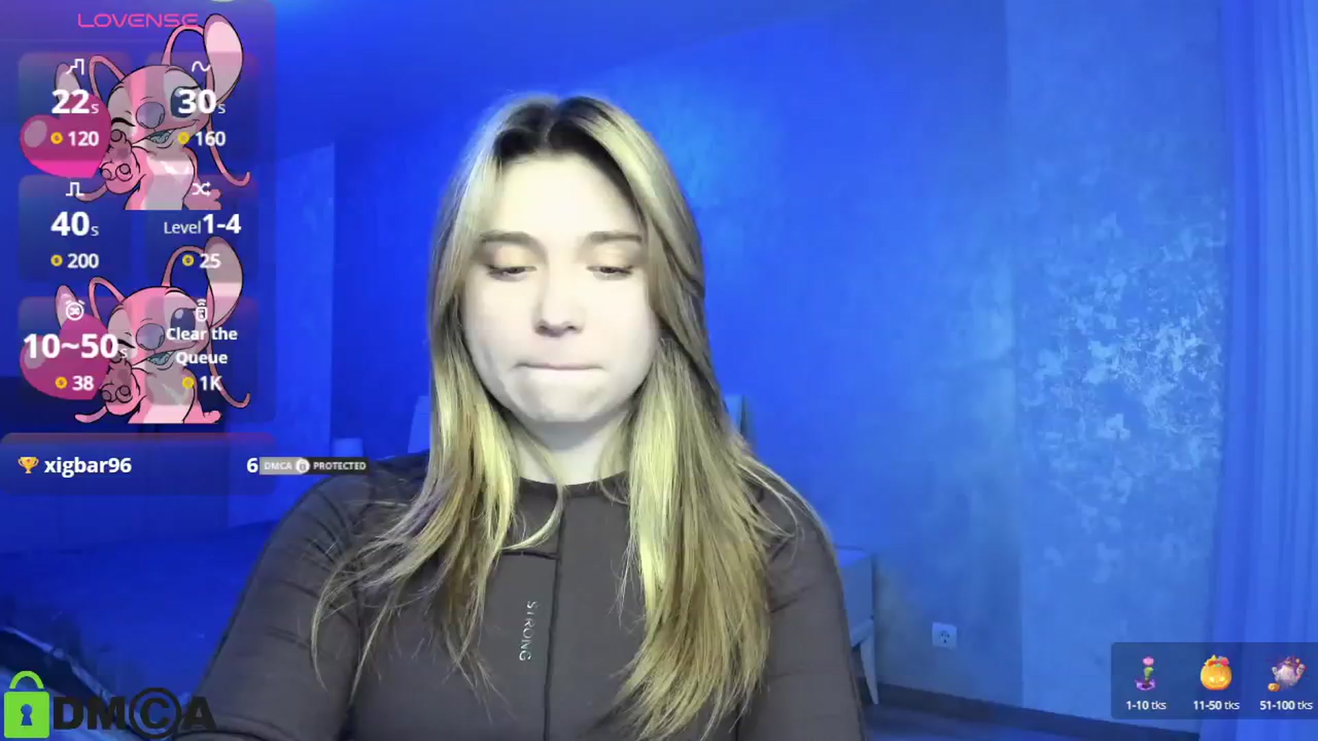 Gallery image thumbnail from MonicaaCute's myfreecams stream on, 11/26/2024, 18:23 image 12 of 20