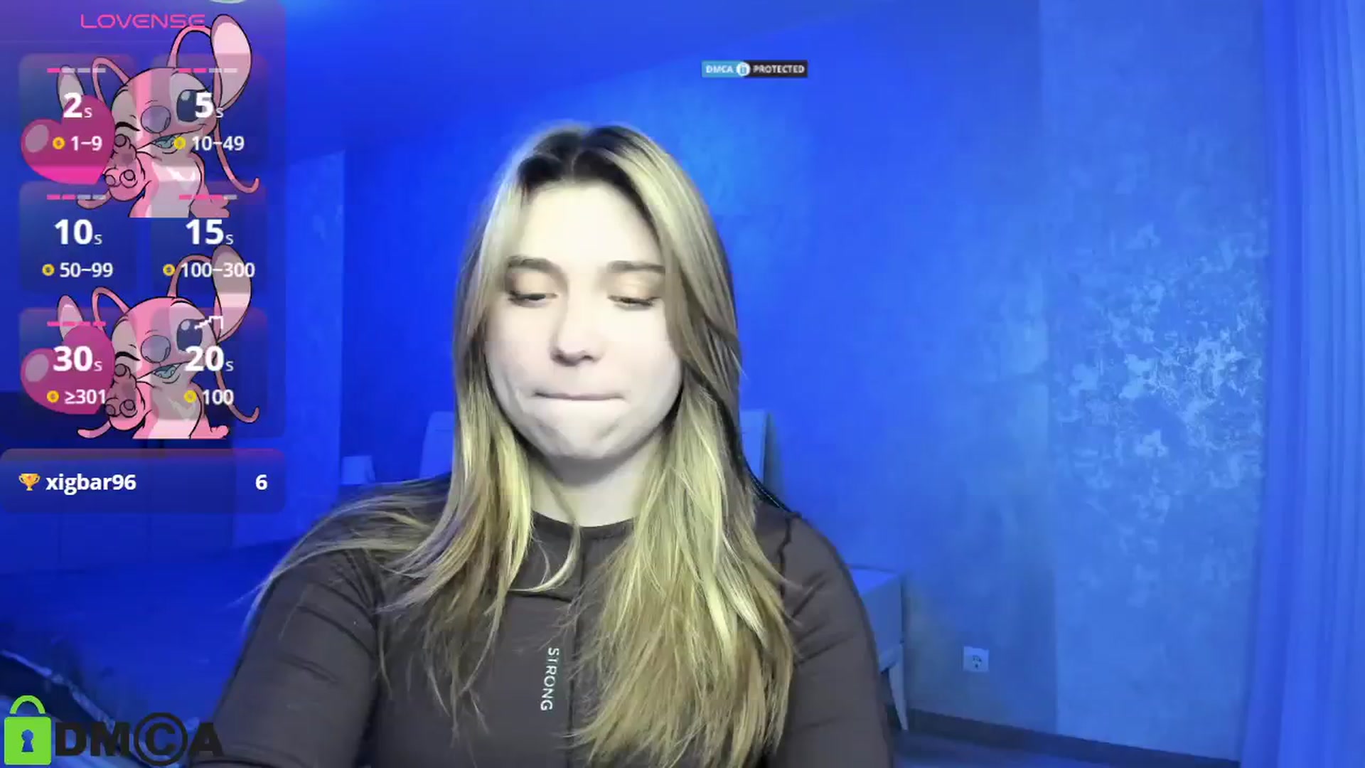 Gallery image thumbnail from MonicaaCute's myfreecams stream on, 11/26/2024, 18:23 image 10 of 20