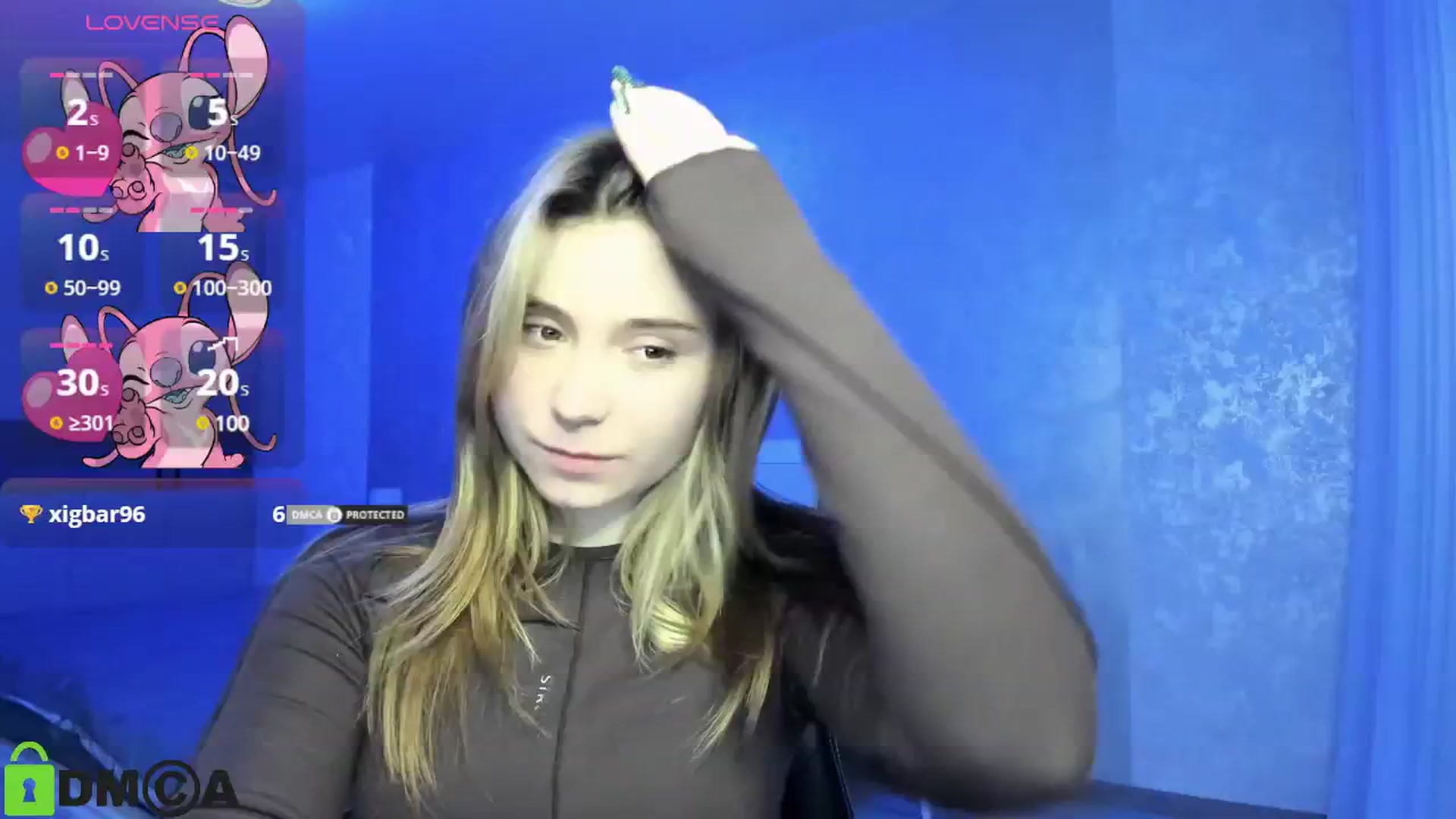 Gallery image thumbnail from MonicaaCute's myfreecams stream on, 11/26/2024, 18:23 image 3 of 20