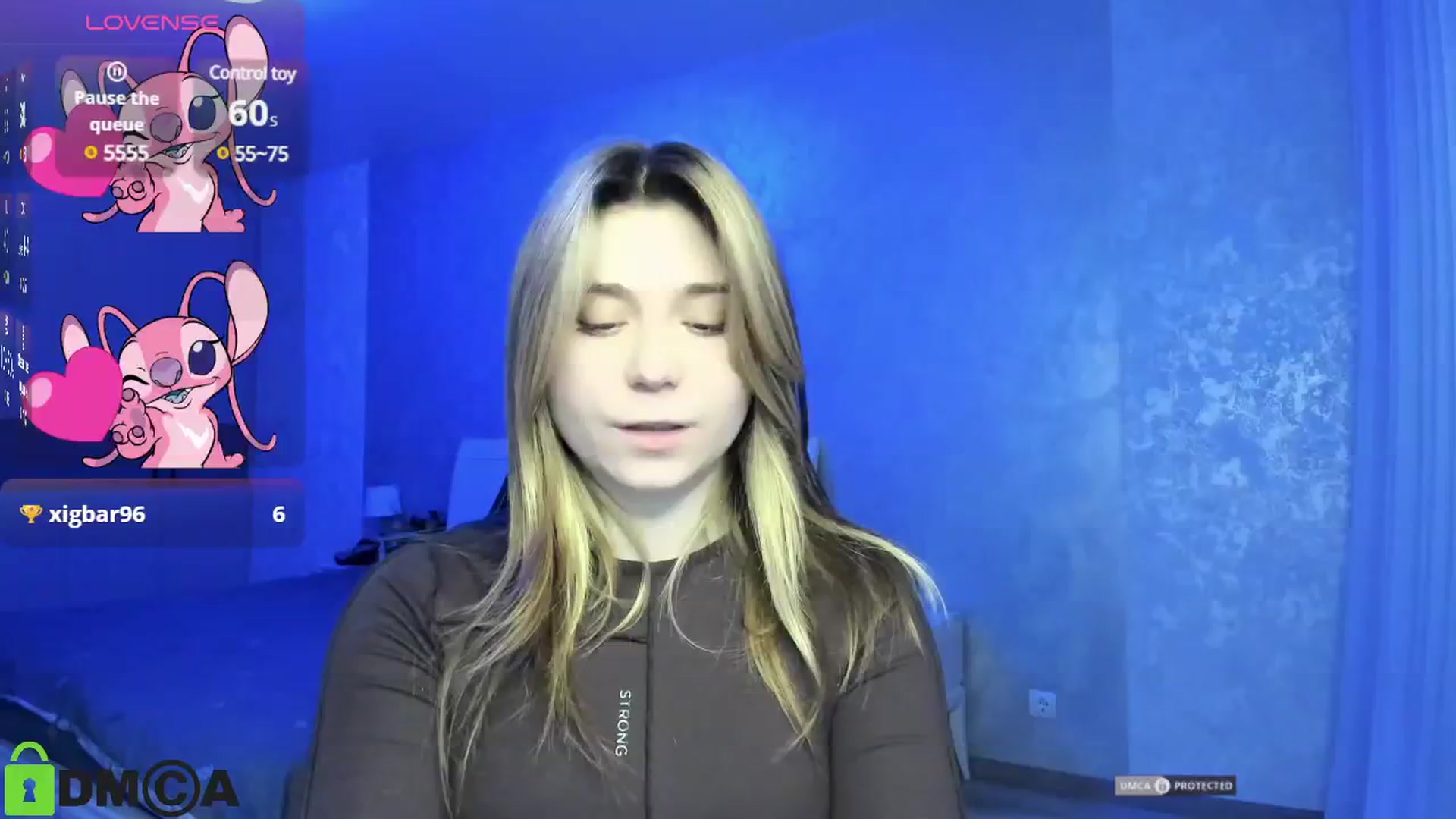 Gallery image thumbnail from MonicaaCute's myfreecams stream on, 11/26/2024, 18:23 image 14 of 20