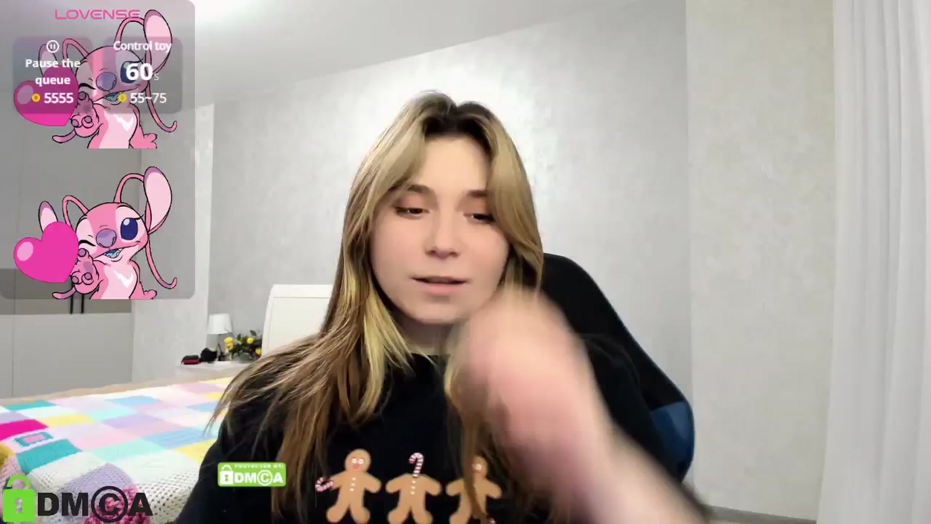 Gallery image thumbnail from MonicaaCute's myfreecams stream on, 11/28/2024, 18:40 image 20 of 20