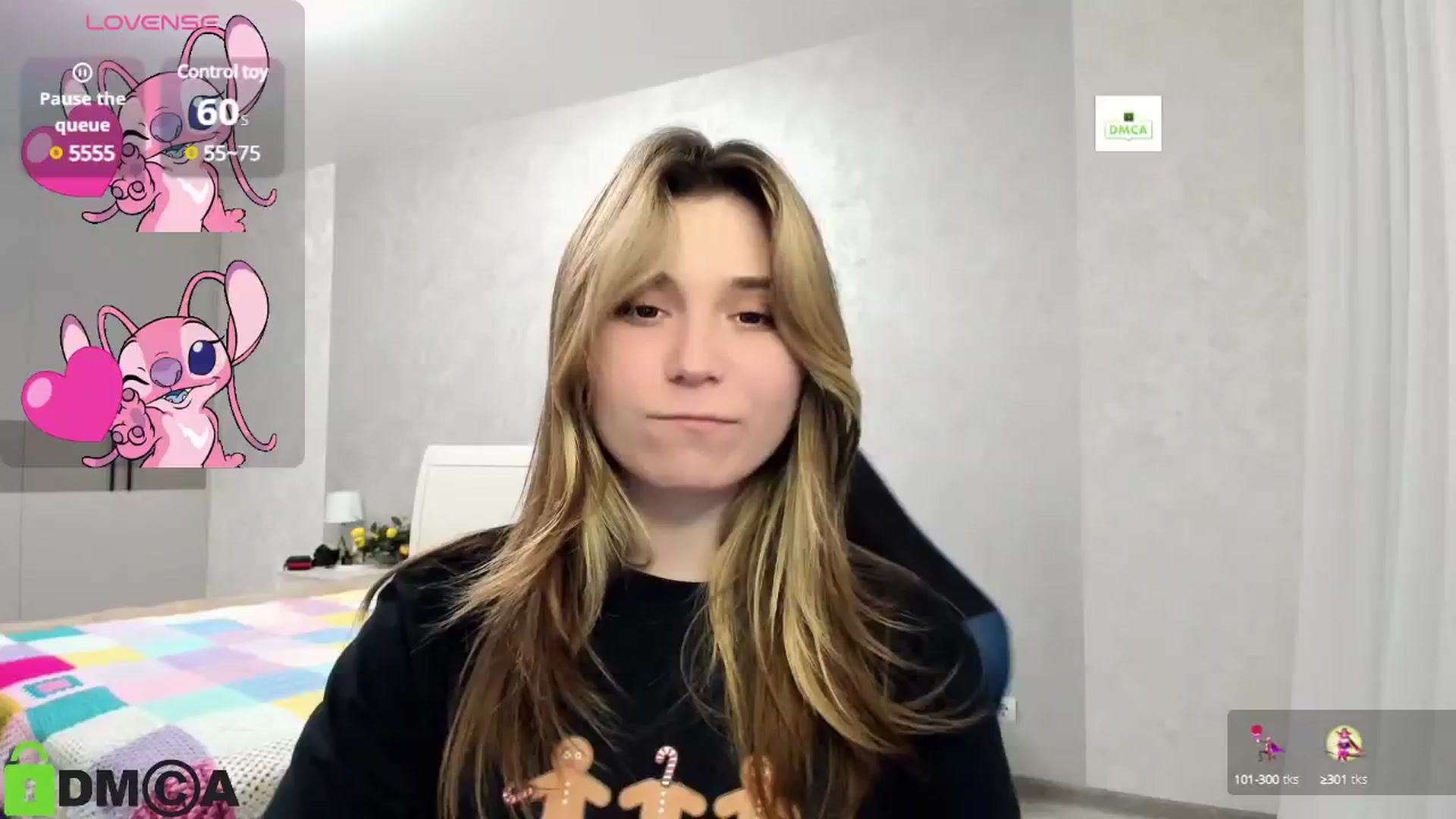 Gallery image thumbnail from MonicaaCute's myfreecams stream on, 11/28/2024, 18:40 image 17 of 20