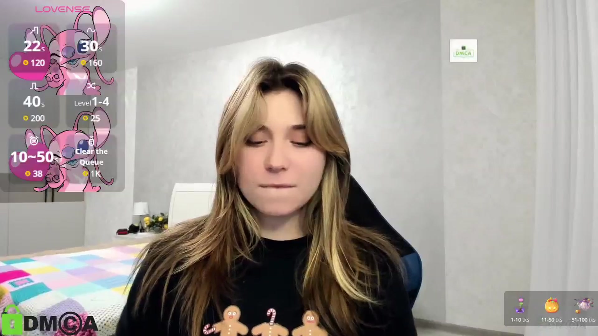 Gallery image thumbnail from MonicaaCute's myfreecams stream on, 11/28/2024, 19:25 image 9 of 20