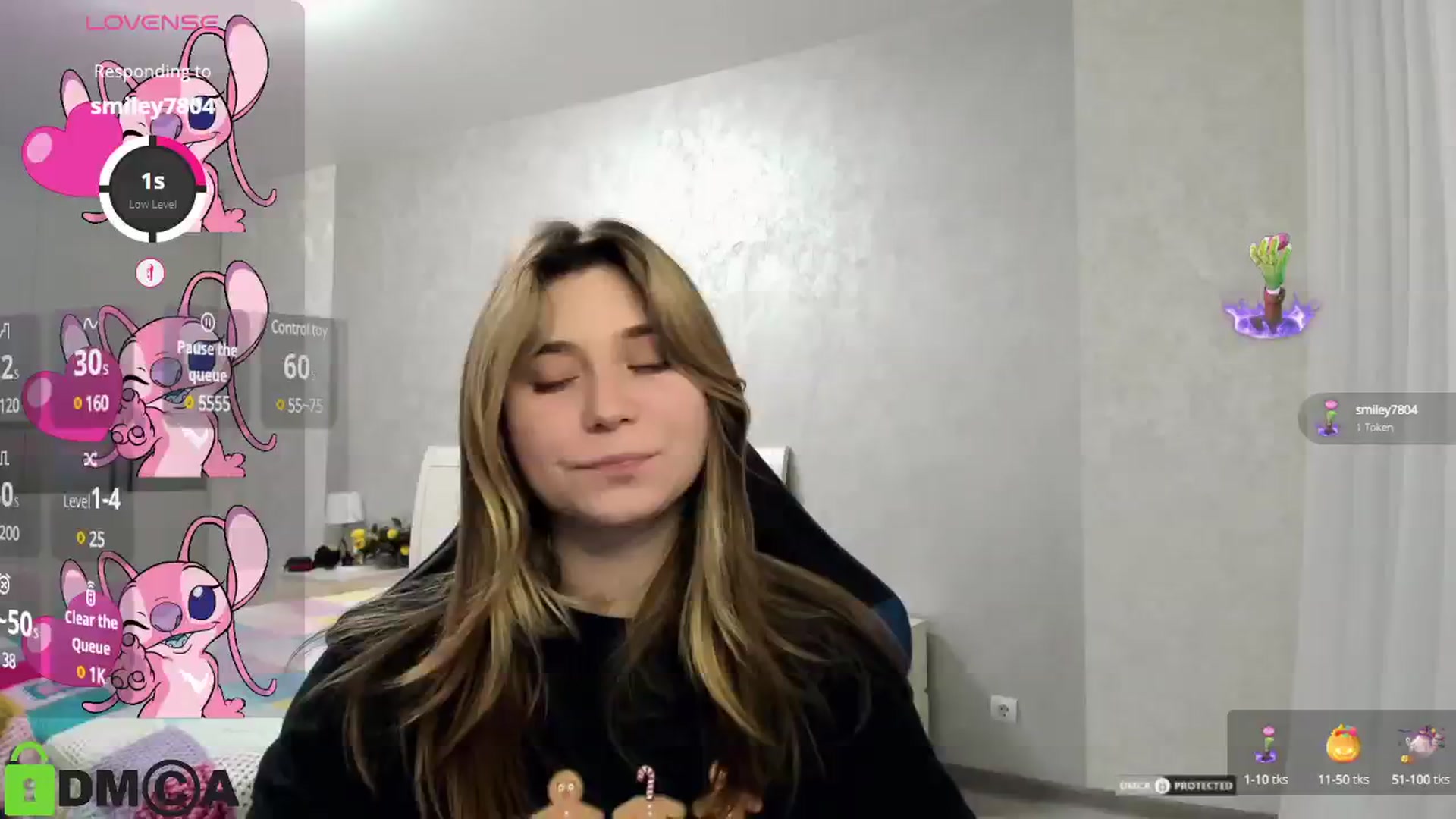 Gallery image thumbnail from MonicaaCute's myfreecams stream on, 11/28/2024, 19:25 image 1 of 20