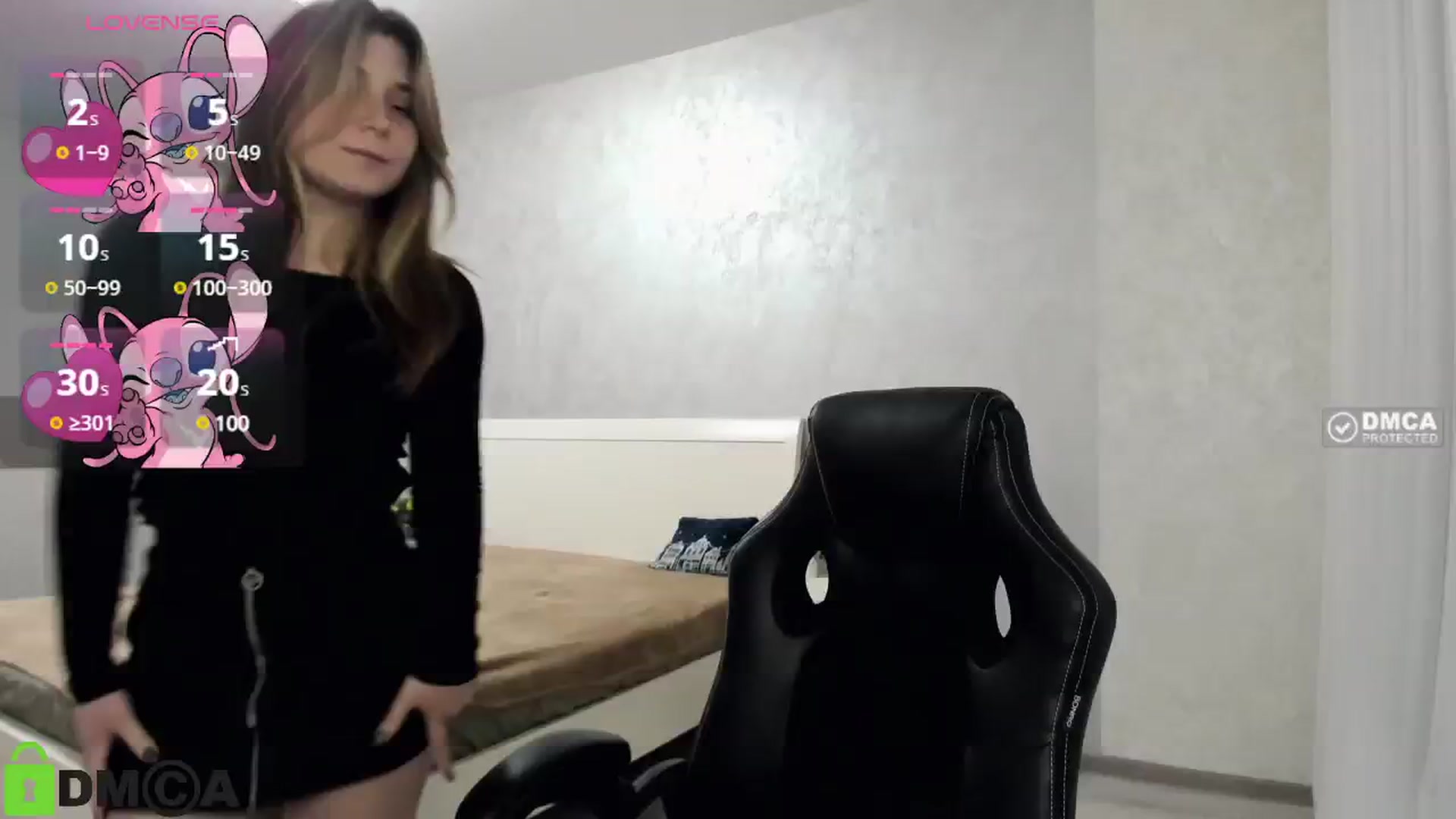 Gallery image thumbnail from MonicaaCute's myfreecams stream on, 12/07/2024, 16:29 image 16 of 20