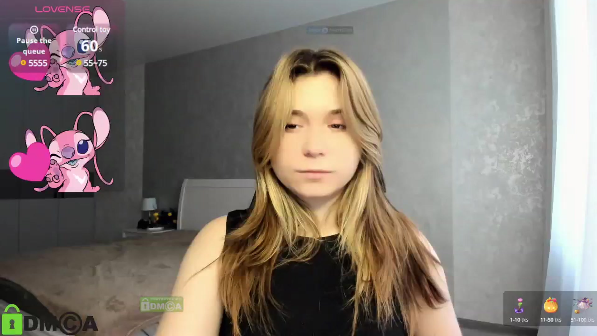 Gallery image thumbnail from MonicaaCute's myfreecams stream on, 12/08/2024, 09:30 image 18 of 20