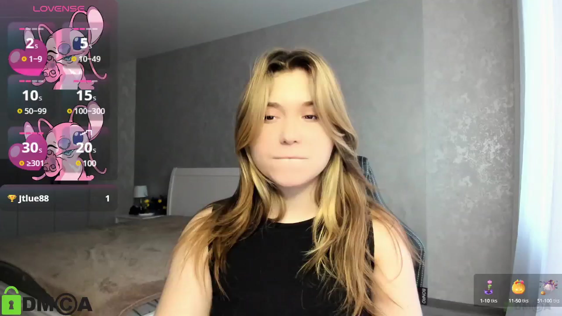 Gallery image thumbnail from MonicaaCute's myfreecams stream on, 12/08/2024, 11:24 image 16 of 20