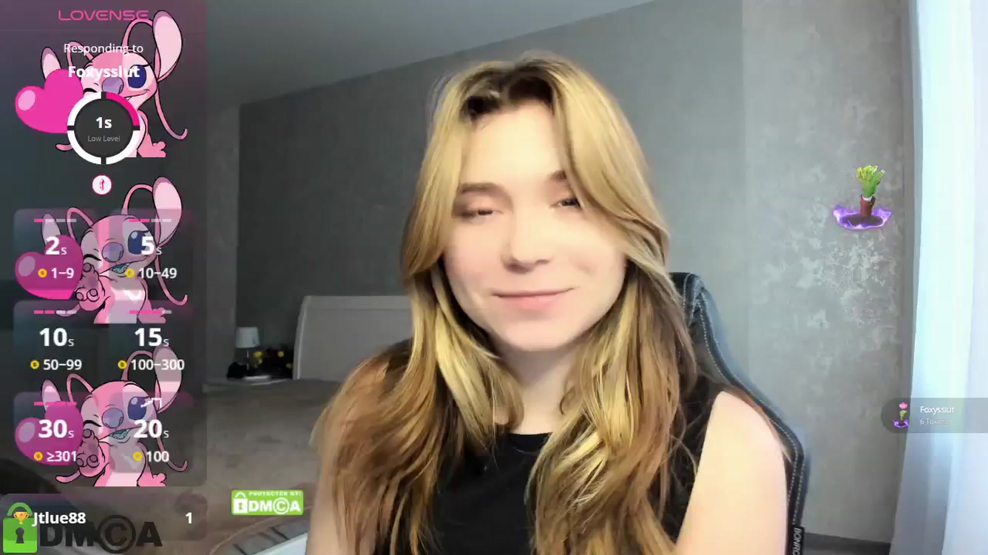 Gallery image thumbnail from MonicaaCute's myfreecams stream on, 12/08/2024, 11:24 image 17 of 20