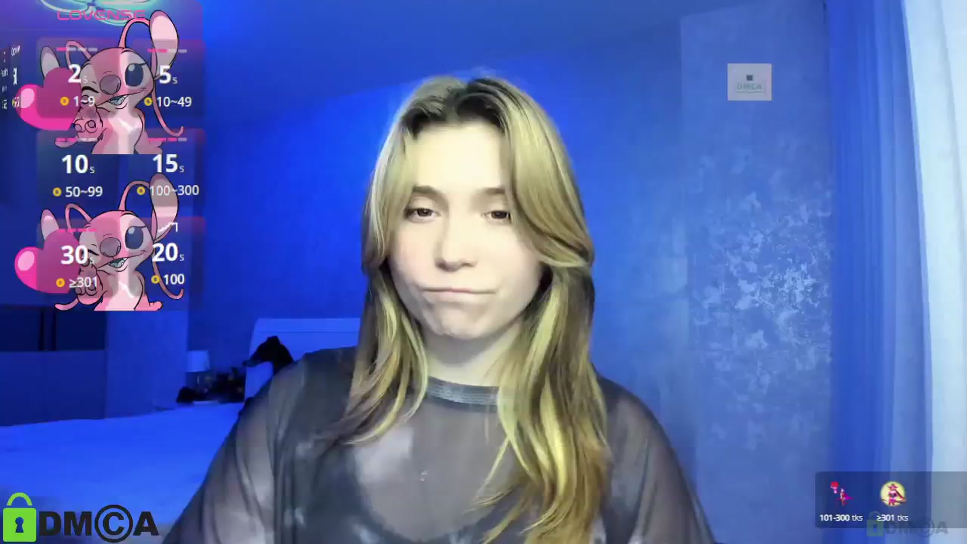 Gallery image thumbnail from MonicaaCute's myfreecams stream on, 12/14/2024, 18:03 image 17 of 20