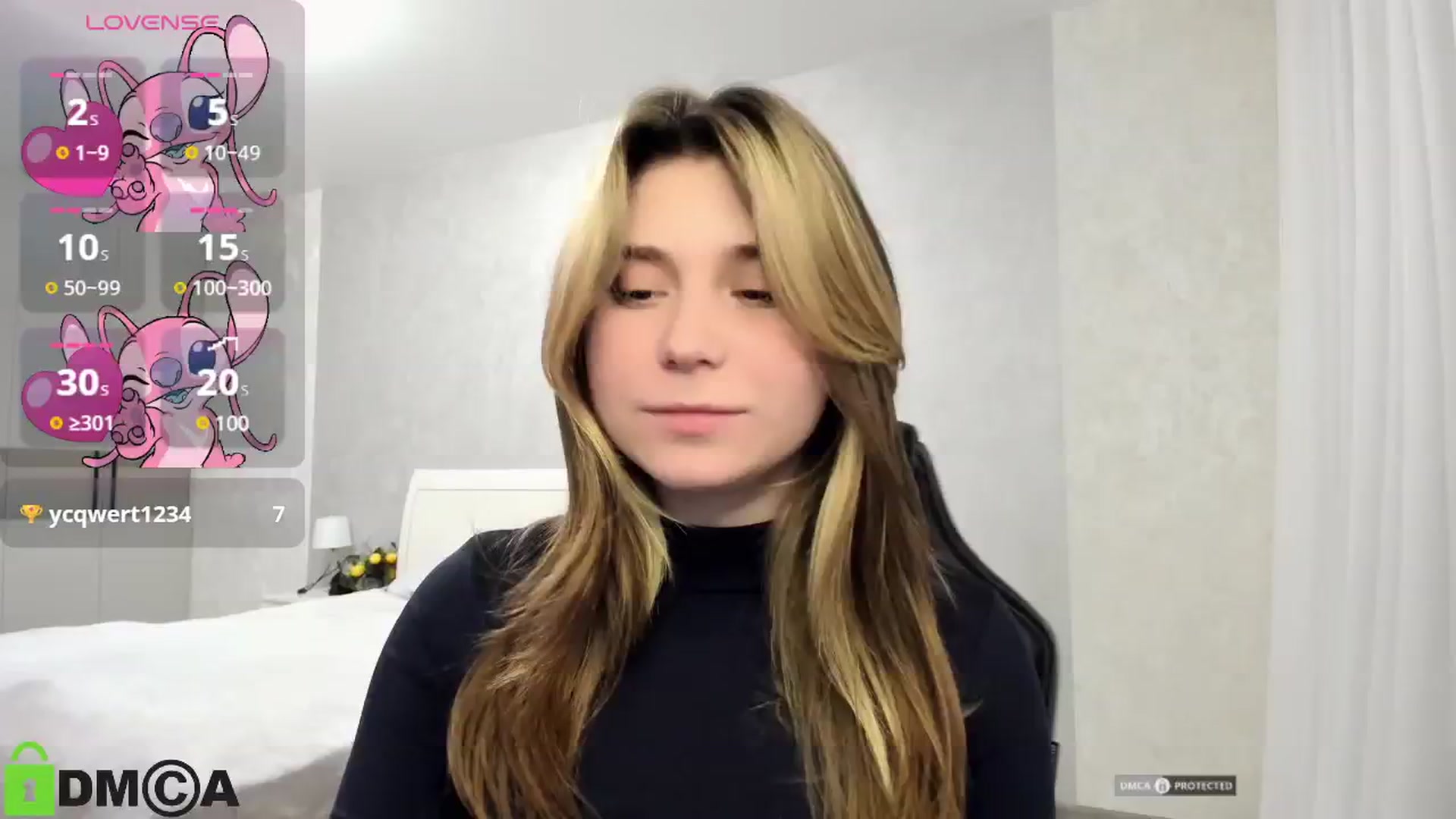 Gallery image thumbnail from MonicaaCute's myfreecams stream on, 12/15/2024, 19:10 image 17 of 20