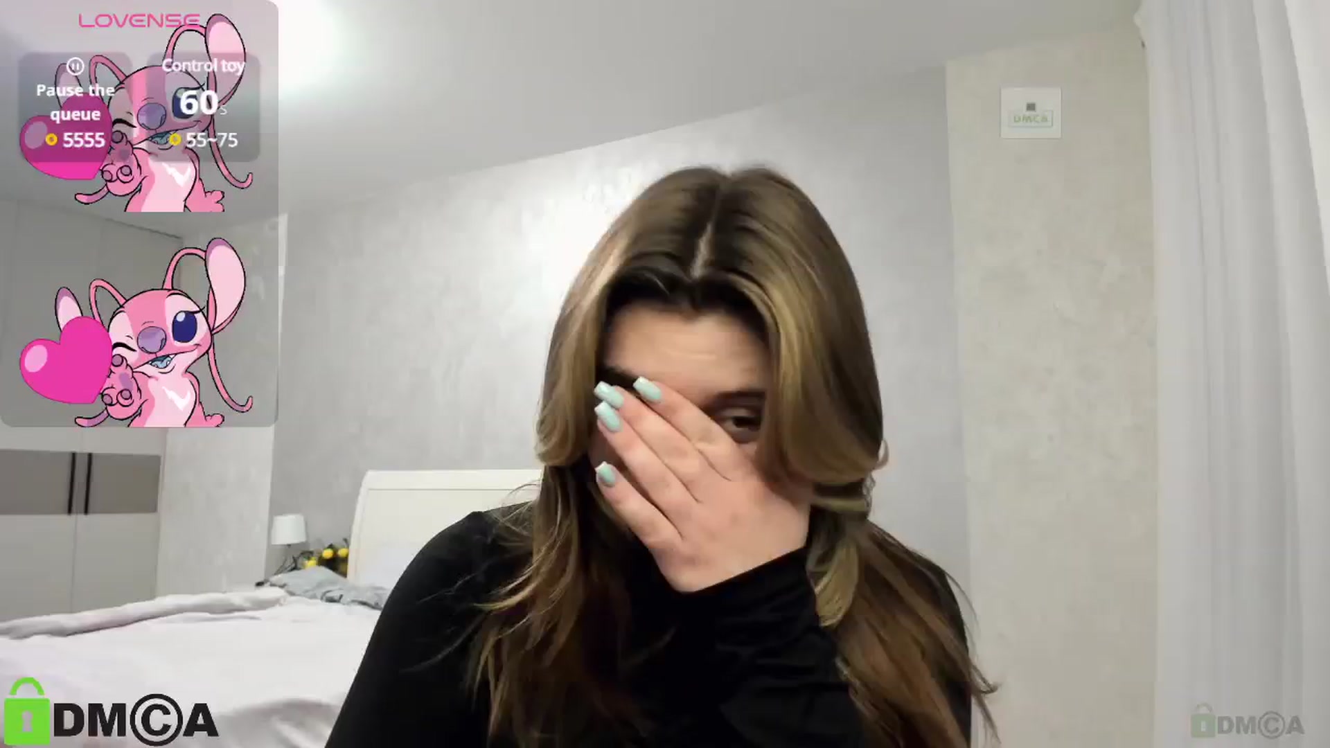 Gallery image thumbnail from MonicaaCute's myfreecams stream on, 12/18/2024, 19:07 image 10 of 20