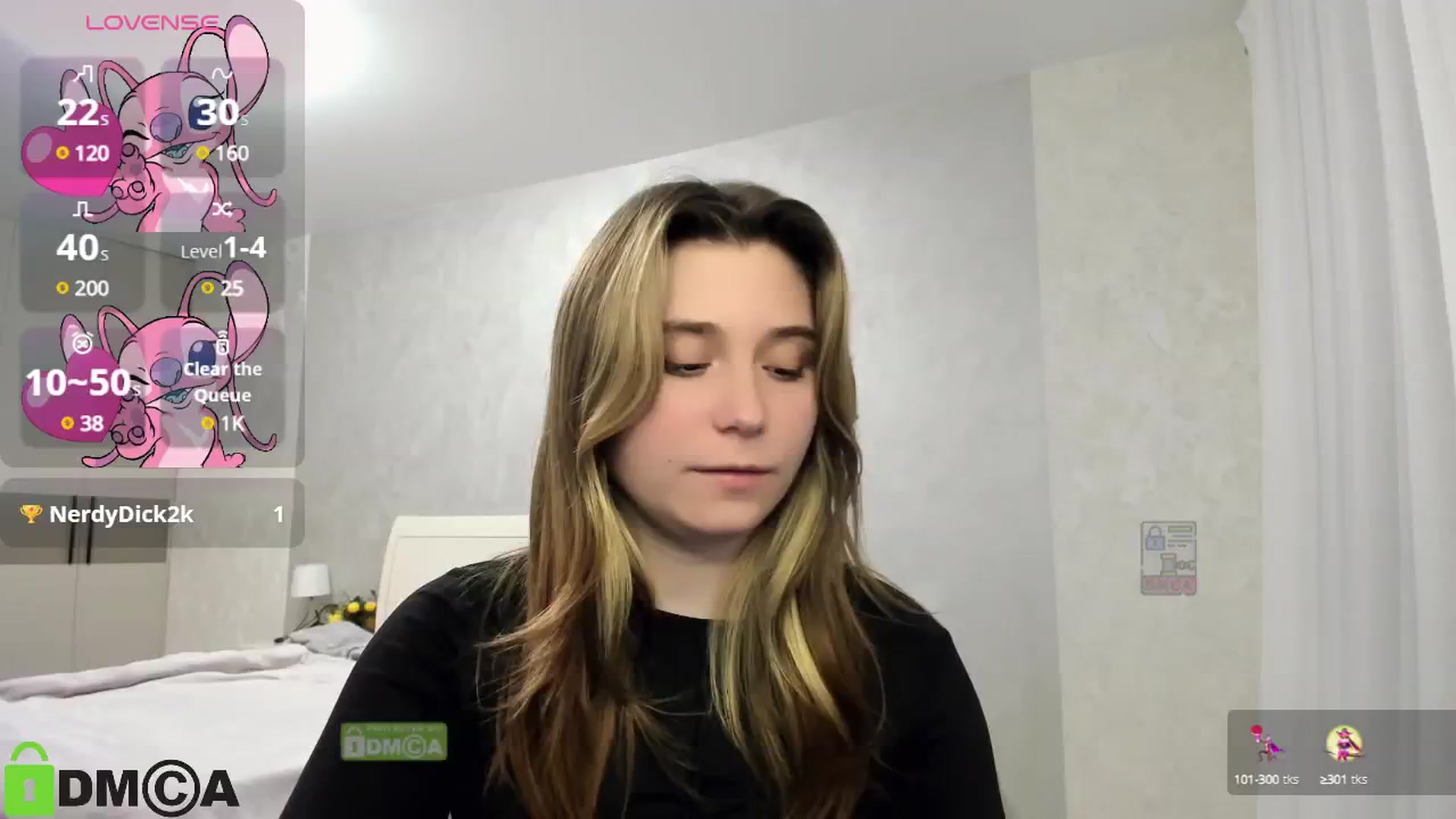 Gallery image thumbnail from MonicaaCute's myfreecams stream on, 12/18/2024, 19:07 image 18 of 20