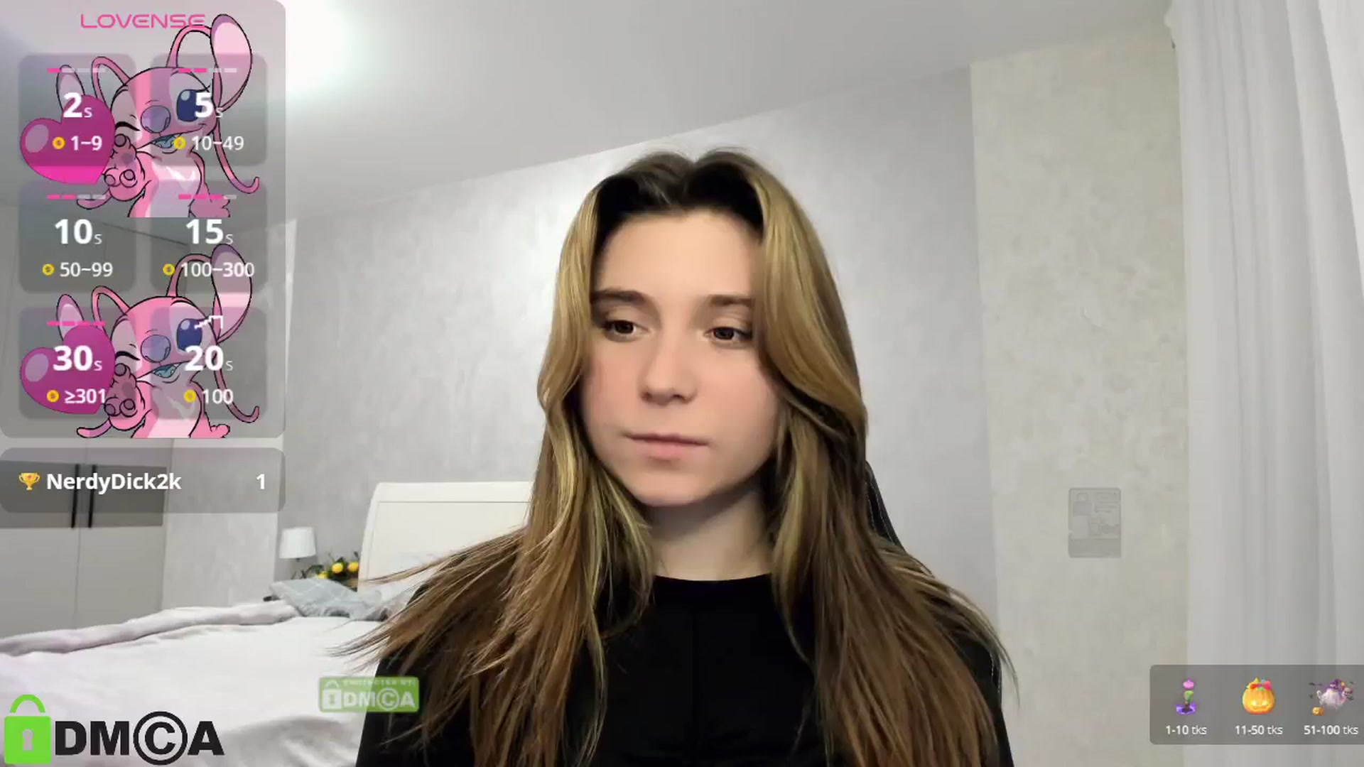 Gallery image thumbnail from MonicaaCute's myfreecams stream on, 12/18/2024, 19:07 image 8 of 20