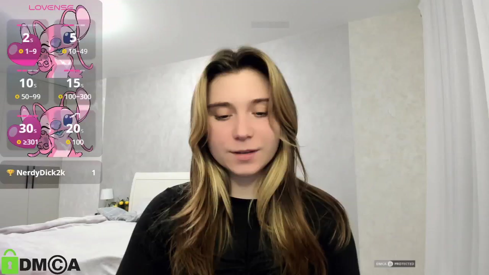Gallery image thumbnail from MonicaaCute's myfreecams stream on, 12/18/2024, 19:07 image 4 of 20