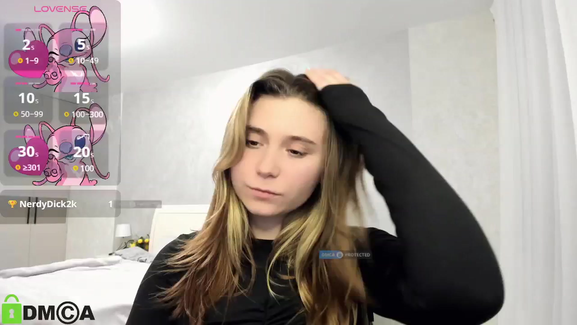 Gallery image thumbnail from MonicaaCute's myfreecams stream on, 12/18/2024, 19:07 image 19 of 20