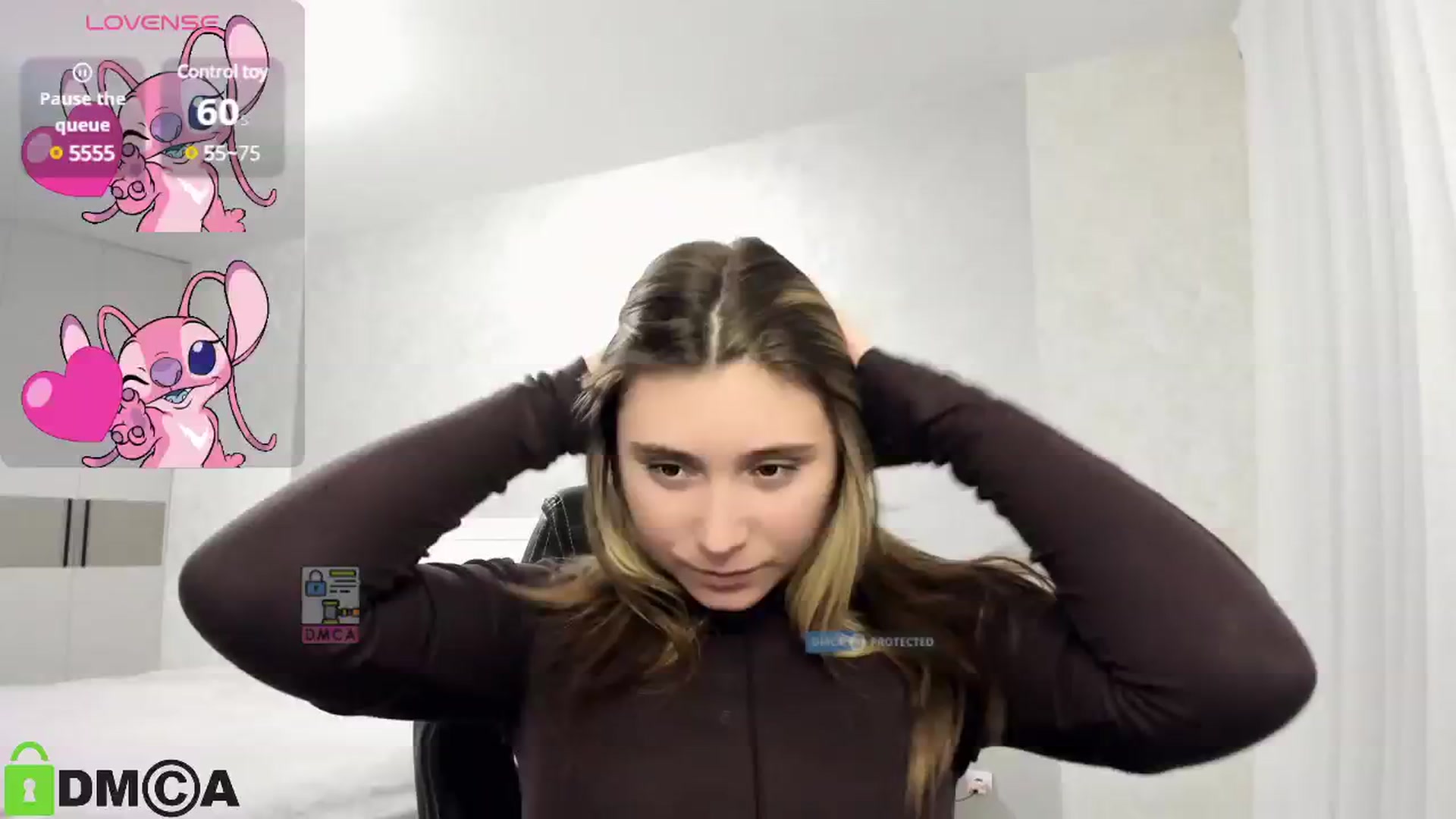 Gallery image thumbnail from MonicaaCute's myfreecams stream on, 12/19/2024, 17:28 image 9 of 20
