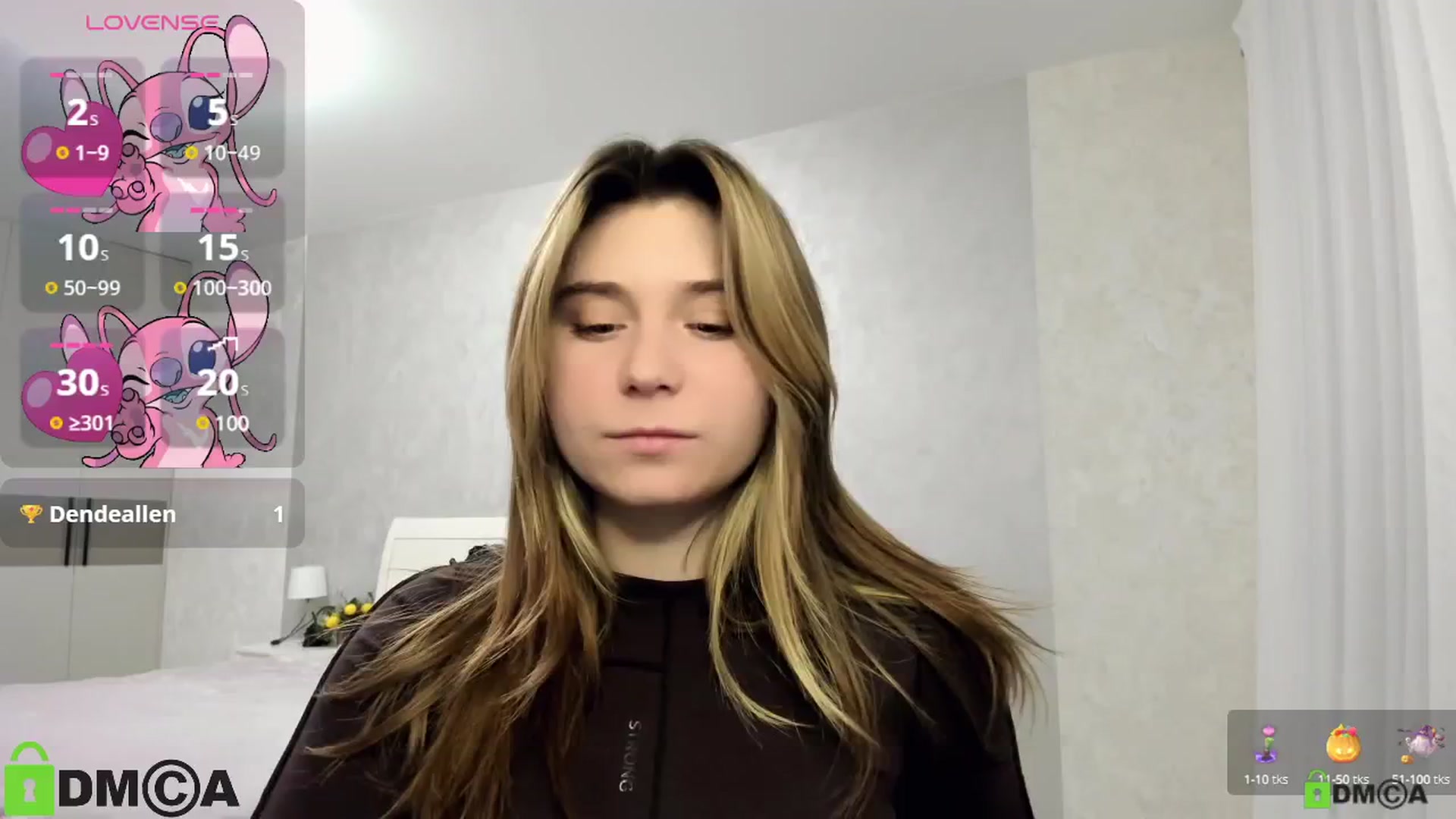 Gallery image thumbnail from MonicaaCute's myfreecams stream on, 12/19/2024, 17:28 image 19 of 20