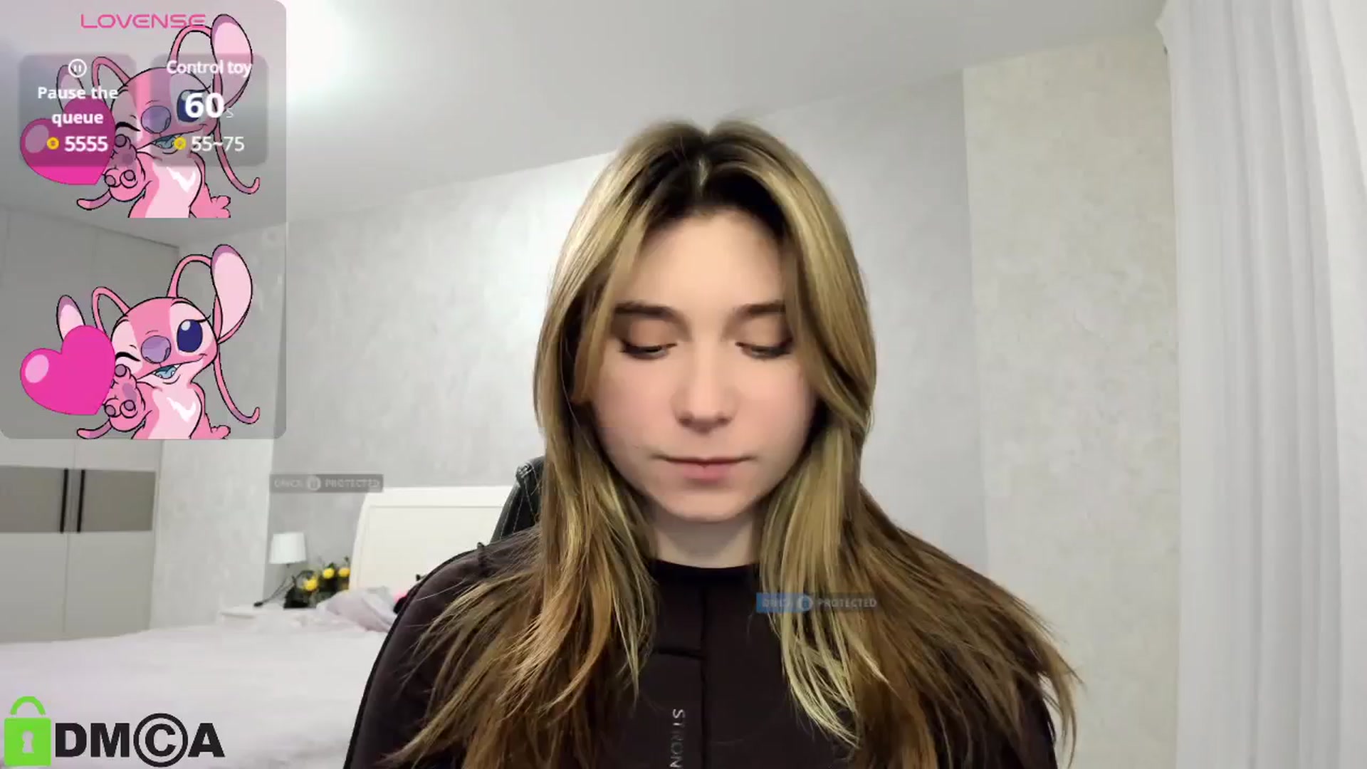 Gallery image thumbnail from MonicaaCute's myfreecams stream on, 12/19/2024, 17:28 image 5 of 20