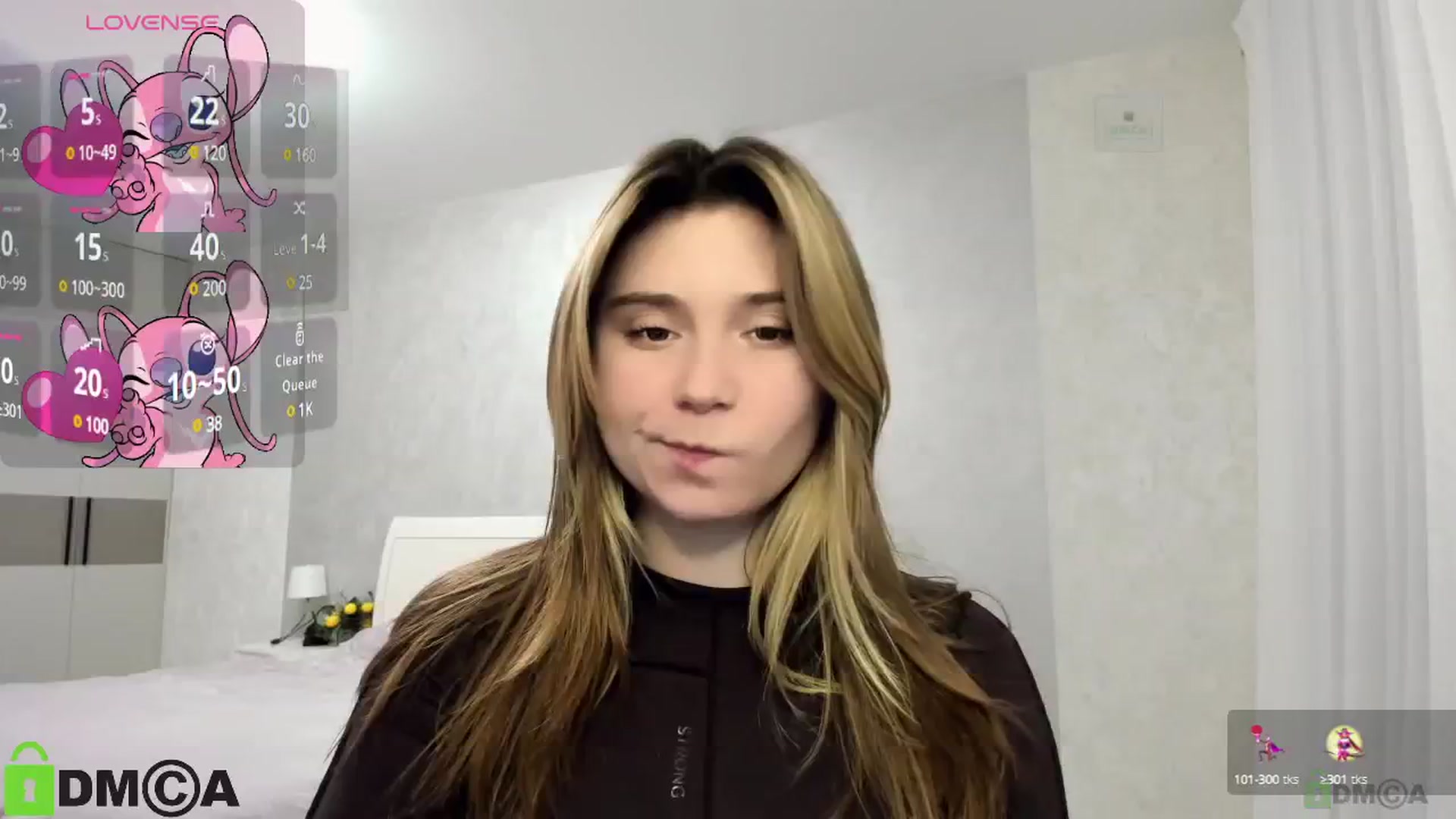 Gallery image thumbnail from MonicaaCute's myfreecams stream on, 12/19/2024, 17:28 image 17 of 20