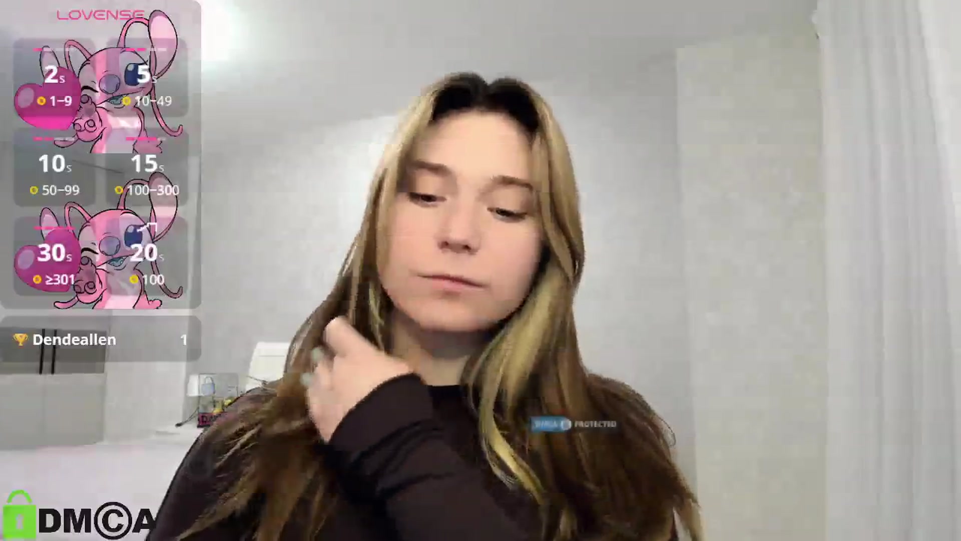Gallery image thumbnail from MonicaaCute's myfreecams stream on, 12/19/2024, 19:00 image 9 of 20