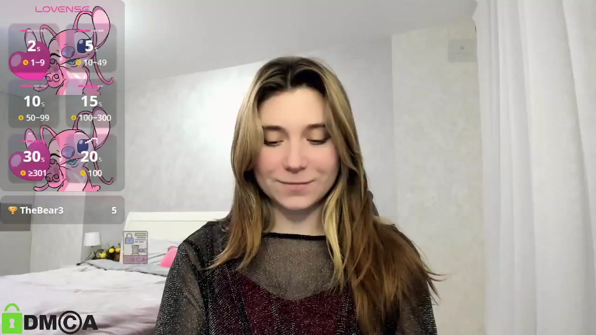 Gallery image thumbnail from MonicaaCute's myfreecams stream on, 12/25/2024, 17:08 image 12 of 20
