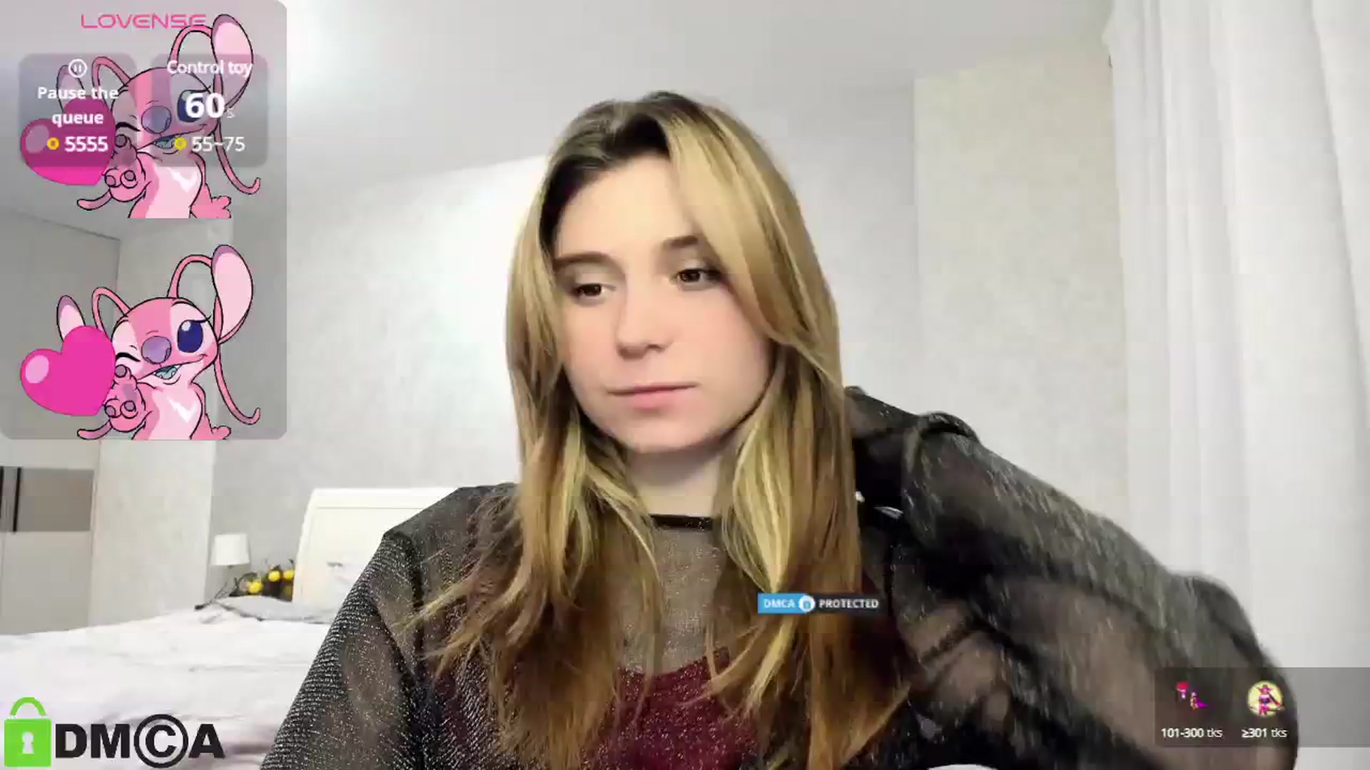 Gallery image thumbnail from MonicaaCute's myfreecams stream on, 12/25/2024, 17:08 image 1 of 20