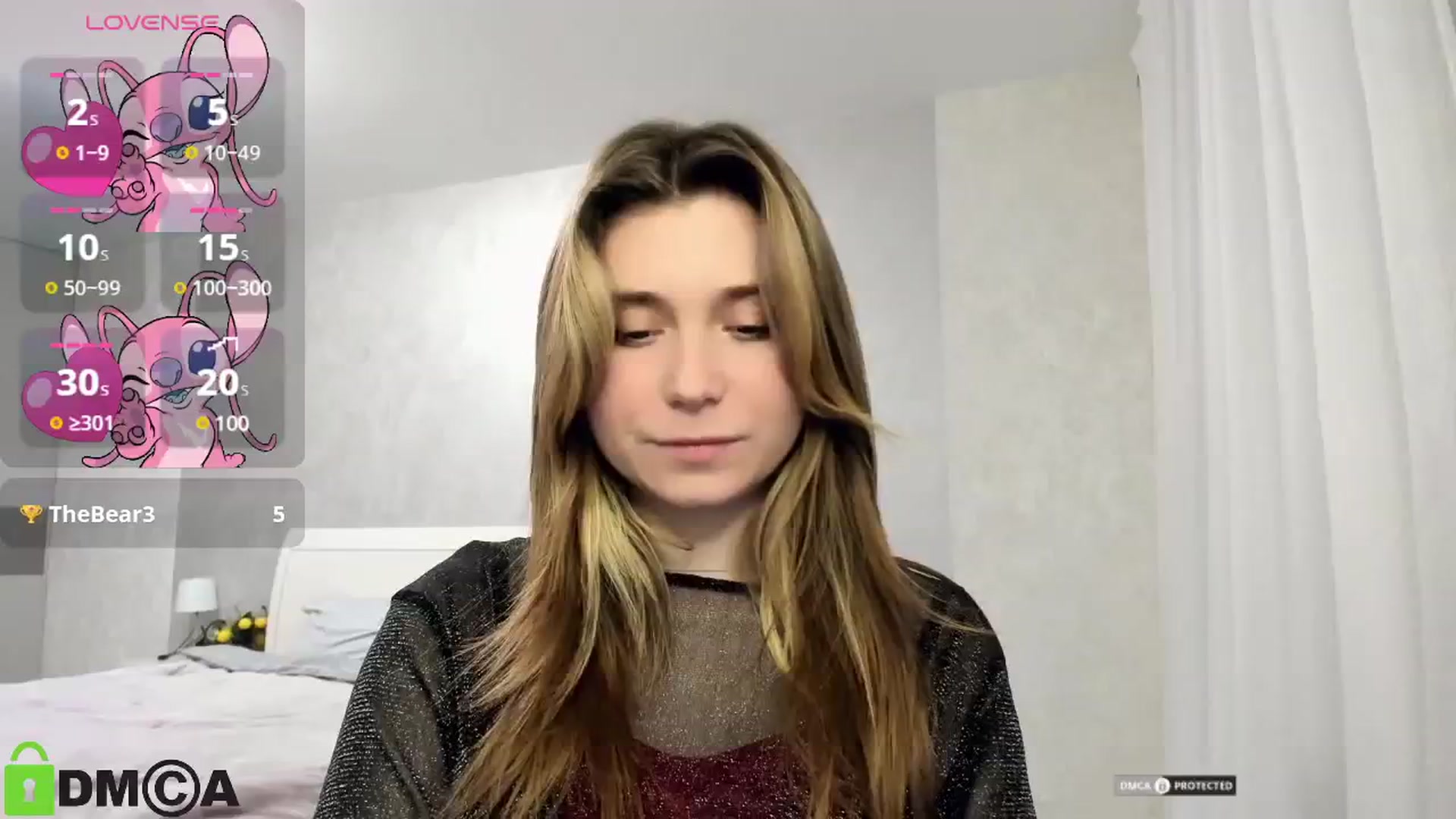 Gallery image thumbnail from MonicaaCute's myfreecams stream on, 12/25/2024, 19:01 image 17 of 20