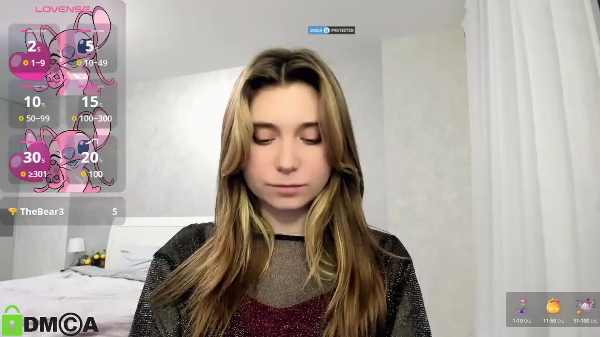 Gallery image thumbnail from MonicaaCute's myfreecams stream on, 12/25/2024, 19:01 image 19 of 20