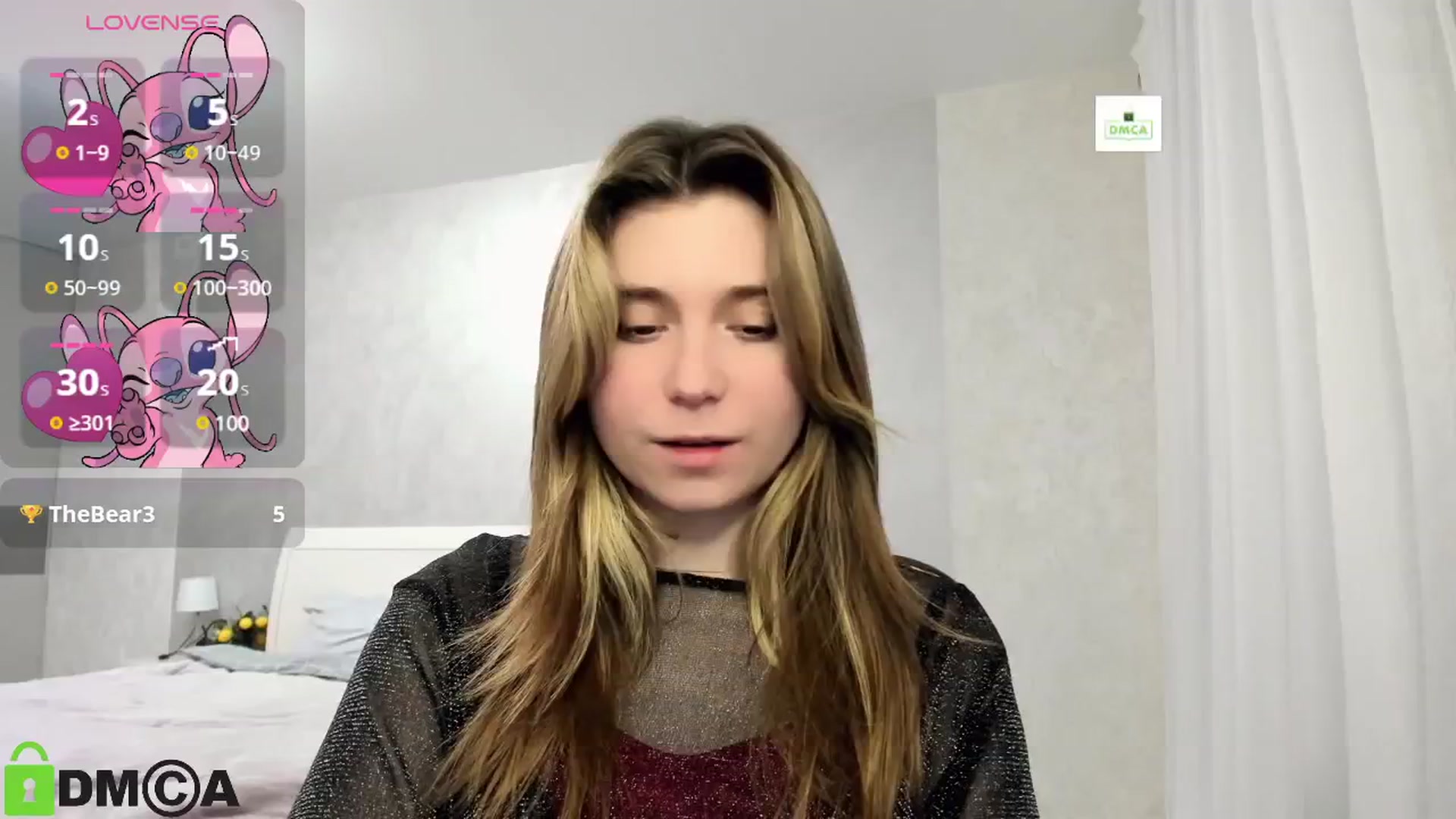 Gallery image thumbnail from MonicaaCute's myfreecams stream on, 12/25/2024, 19:01 image 15 of 20