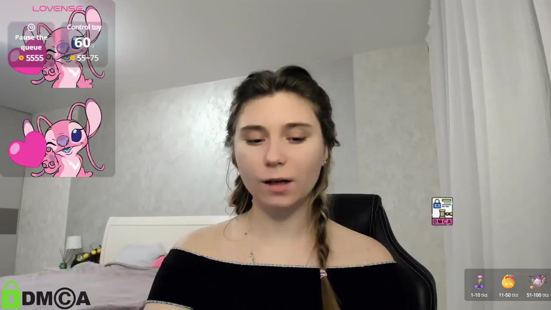 Gallery image thumbnail from MonicaaCute's myfreecams stream on, 12/29/2024, 15:53 image 9 of 20