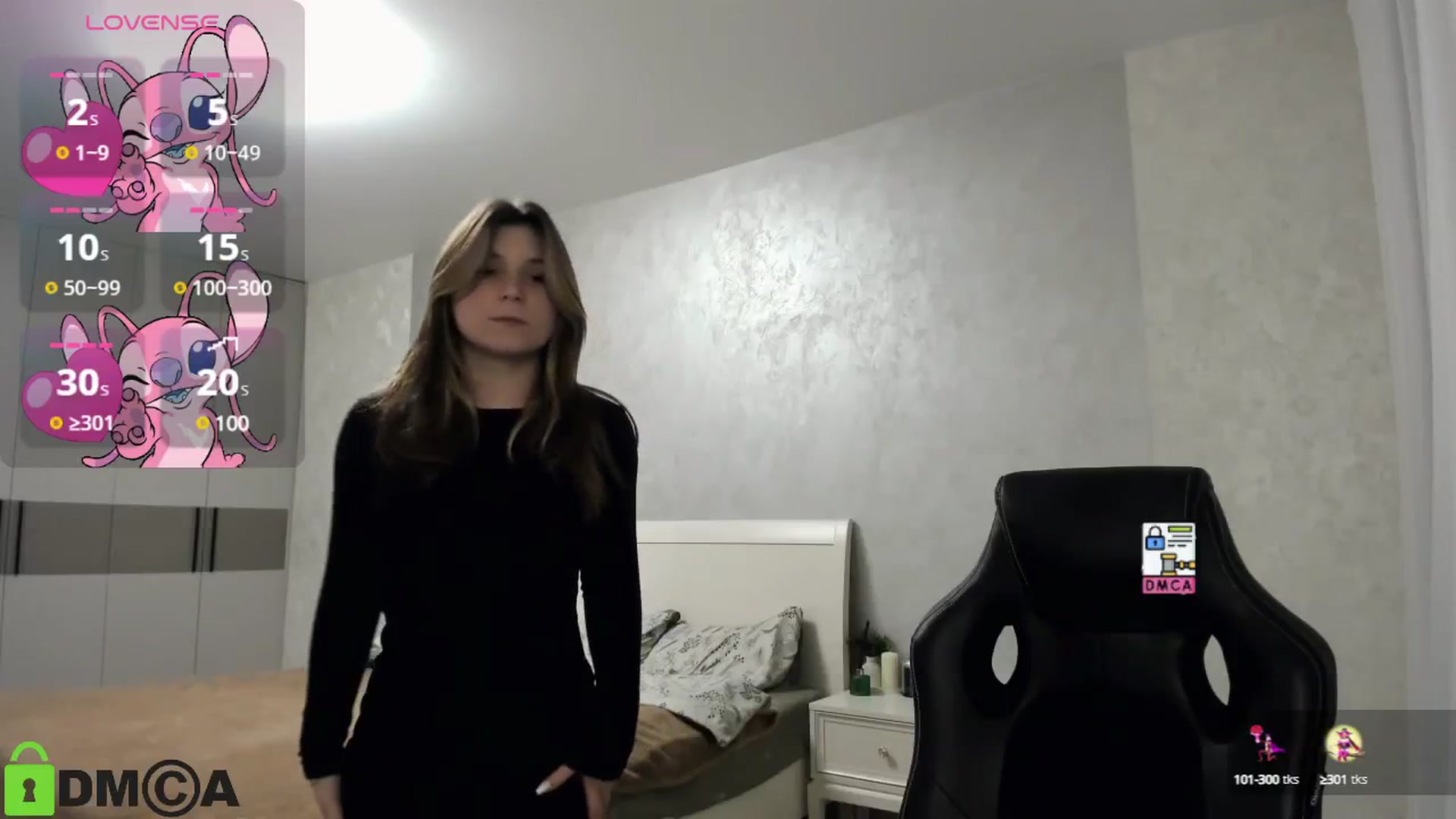Gallery image thumbnail from MonicaaCute's myfreecams stream on, 01/03/2025, 16:52 image 10 of 20