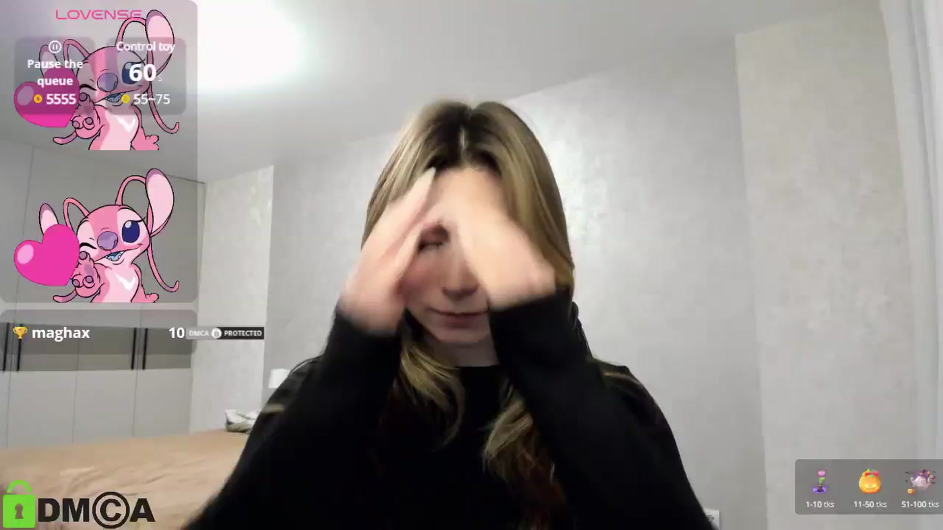 Gallery image thumbnail from MonicaaCute's myfreecams stream on, 01/03/2025, 18:11 image 9 of 20