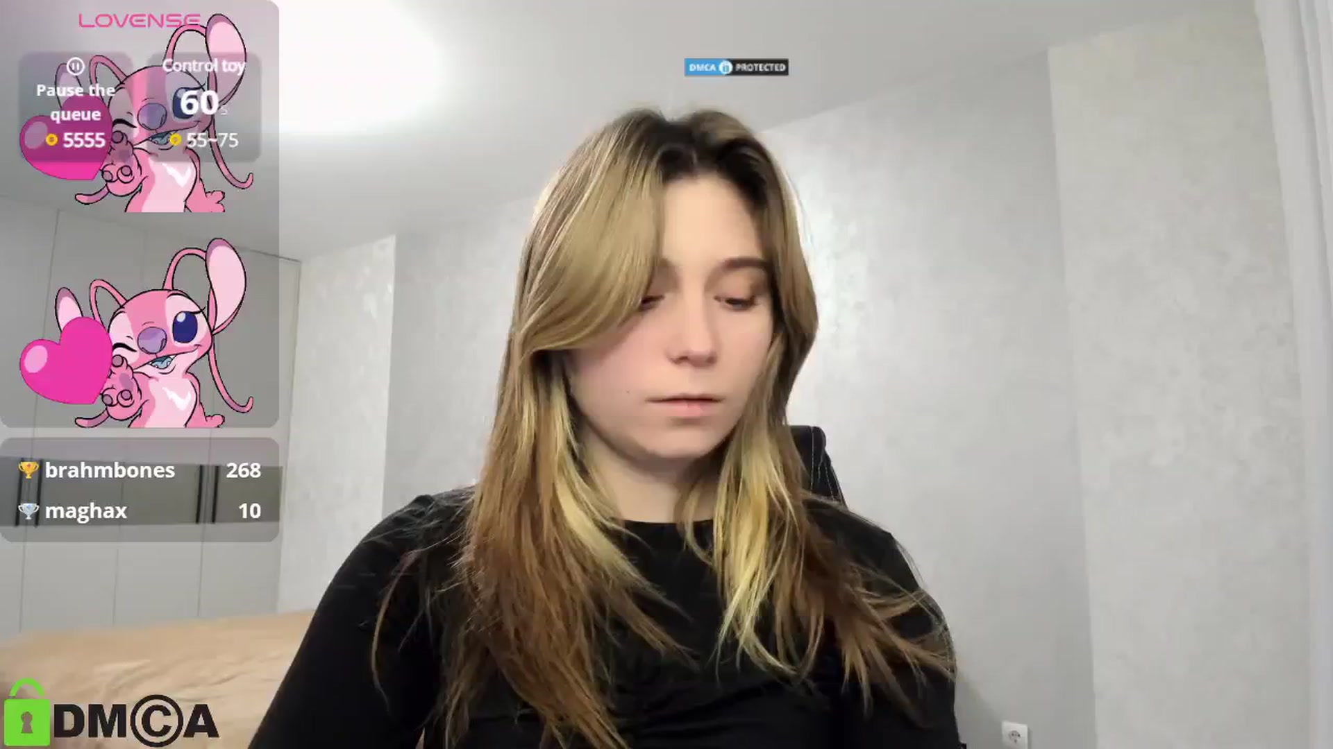 Gallery image thumbnail from MonicaaCute's myfreecams stream on, 01/03/2025, 18:59 image 8 of 20