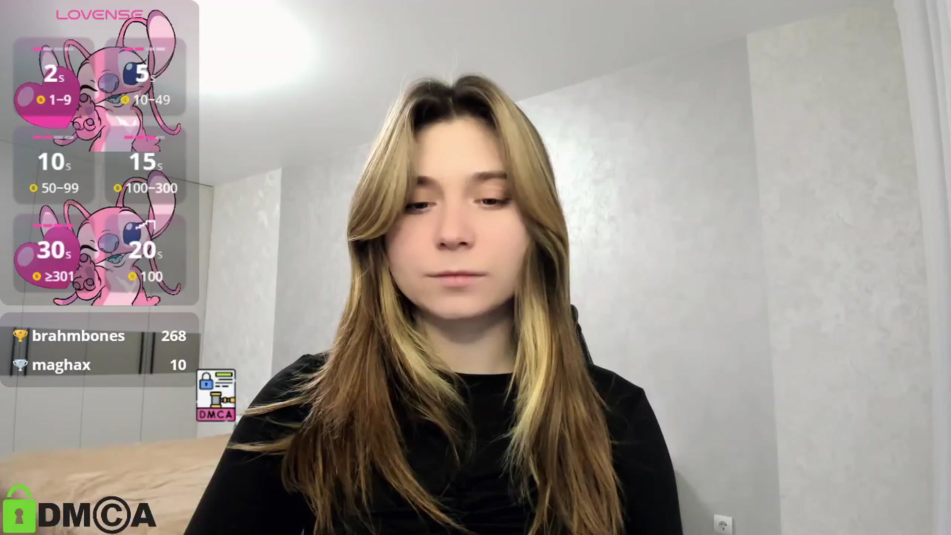 Gallery image thumbnail from MonicaaCute's myfreecams stream on, 01/03/2025, 18:59 image 15 of 20