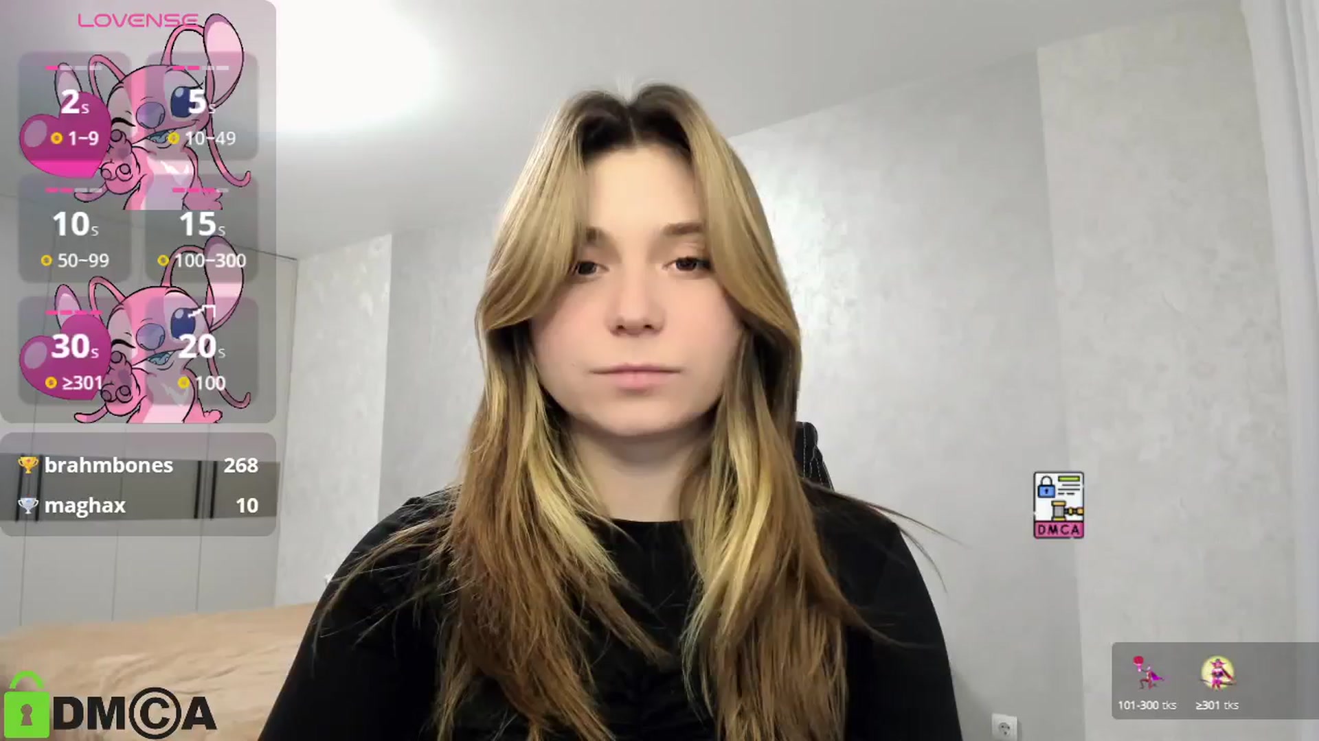 Gallery image thumbnail from MonicaaCute's myfreecams stream on, 01/03/2025, 18:59 image 7 of 20