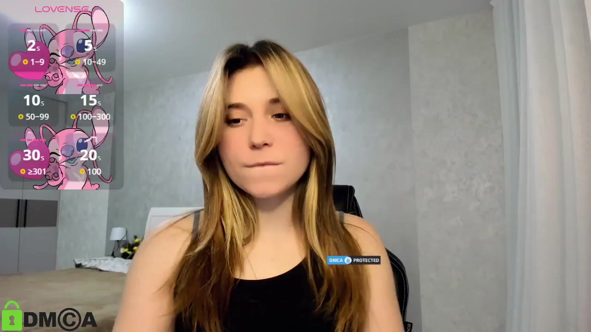 Gallery image thumbnail from MonicaaCute's myfreecams stream on, 01/04/2025, 17:03 image 16 of 20