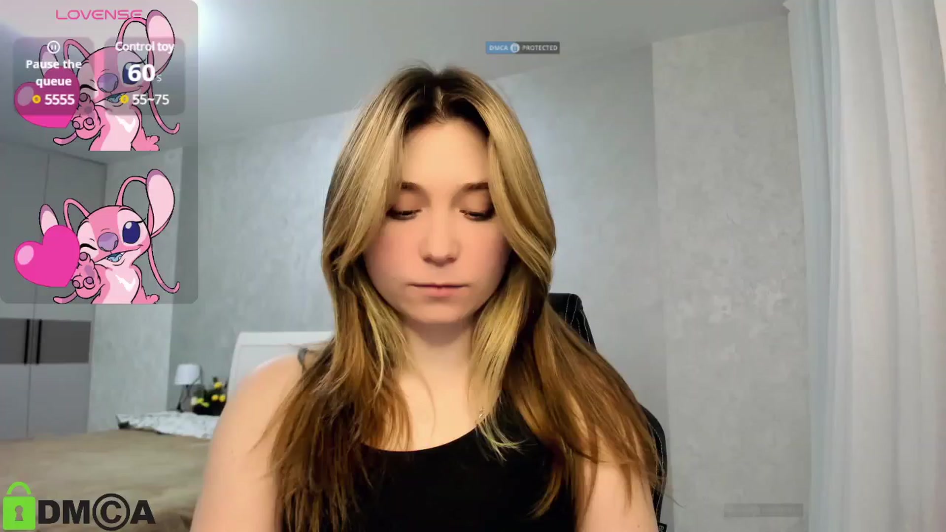 Gallery image thumbnail from MonicaaCute's myfreecams stream on, 01/04/2025, 17:03 image 3 of 20