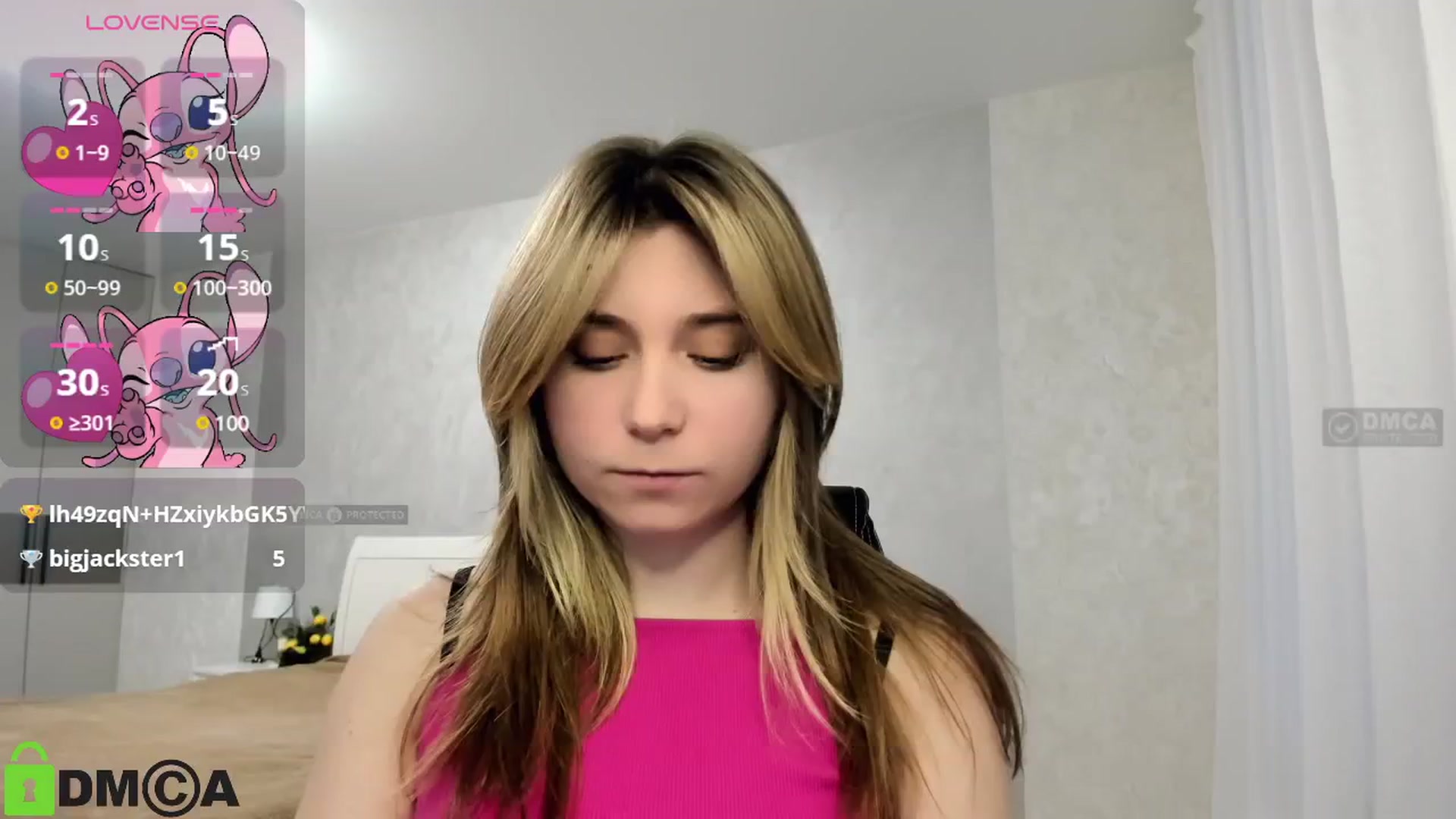 Gallery image thumbnail from MonicaaCute's myfreecams stream on, 01/05/2025, 14:57 image 12 of 20