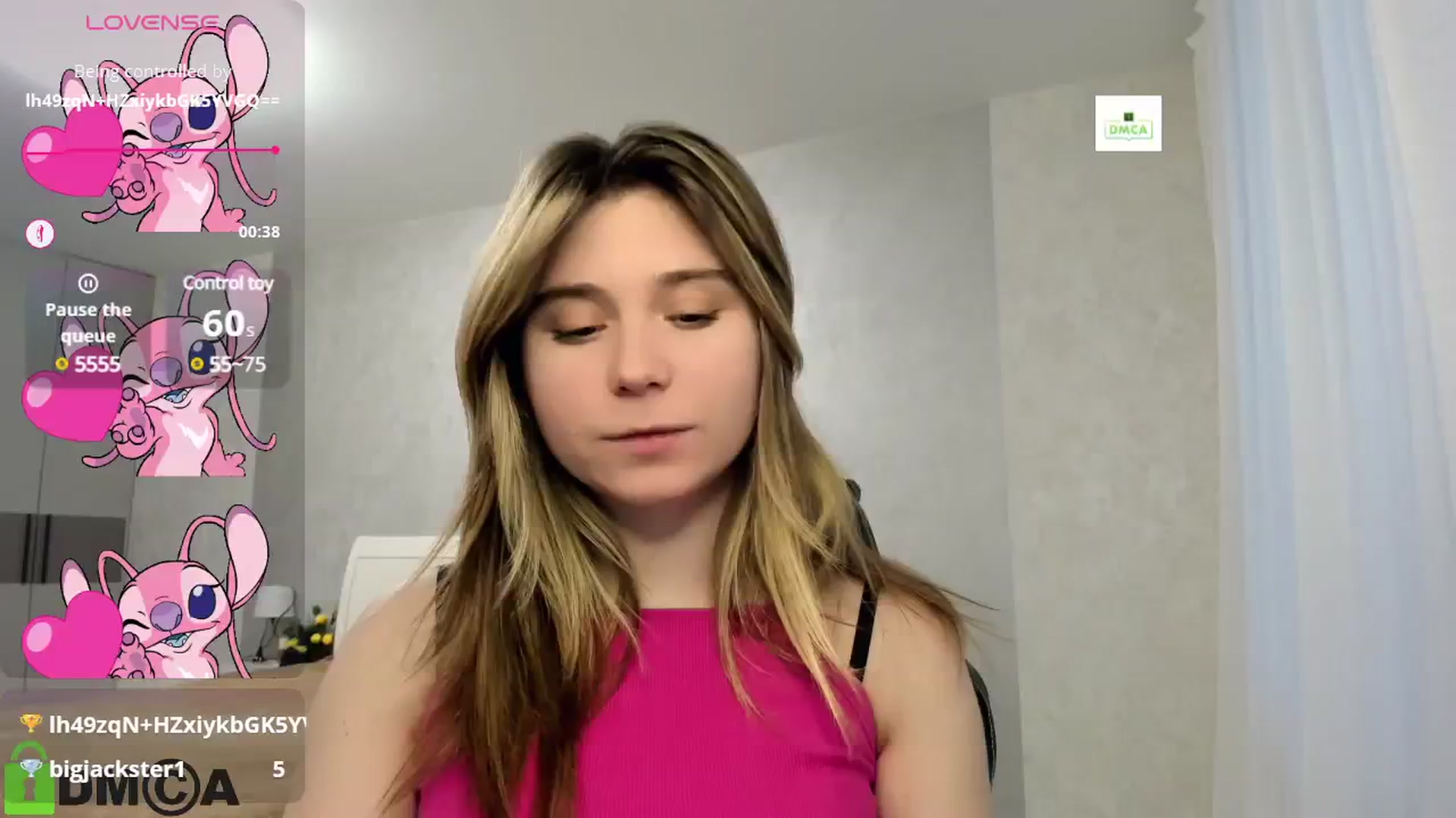 Gallery image thumbnail from MonicaaCute's myfreecams stream on, 01/05/2025, 14:57 image 5 of 20