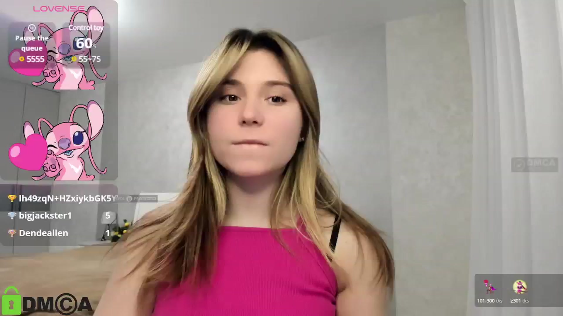 Gallery image thumbnail from MonicaaCute's myfreecams stream on, 01/05/2025, 16:48 image 9 of 20