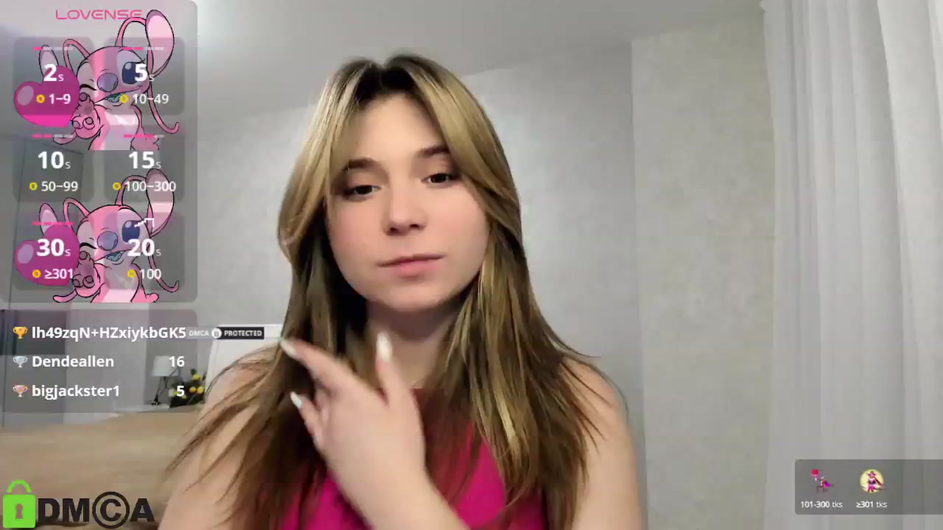 Gallery image thumbnail from MonicaaCute's myfreecams stream on, 01/05/2025, 19:21 image 12 of 20