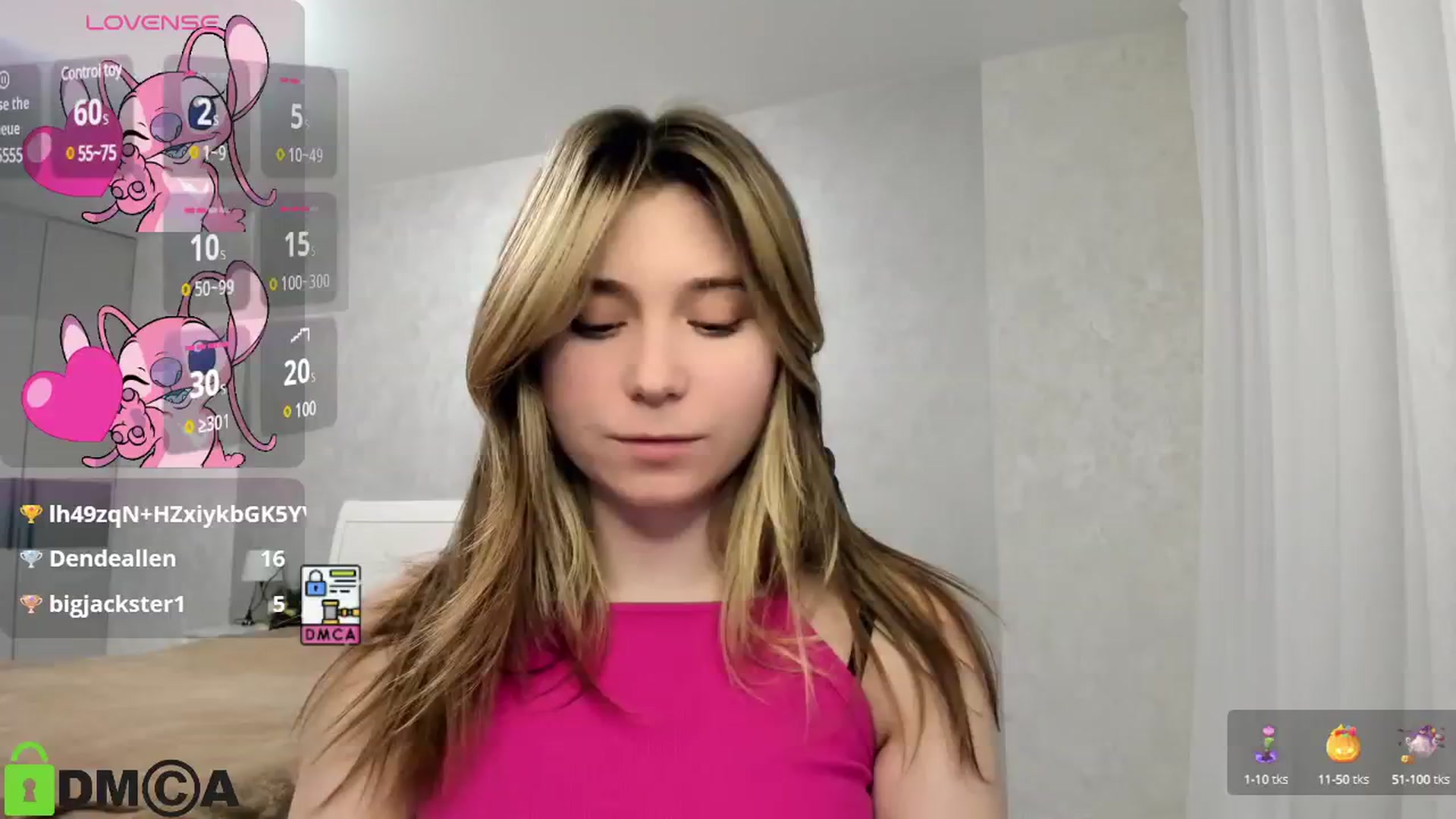 Gallery image thumbnail from MonicaaCute's myfreecams stream on, 01/05/2025, 19:21 image 10 of 20