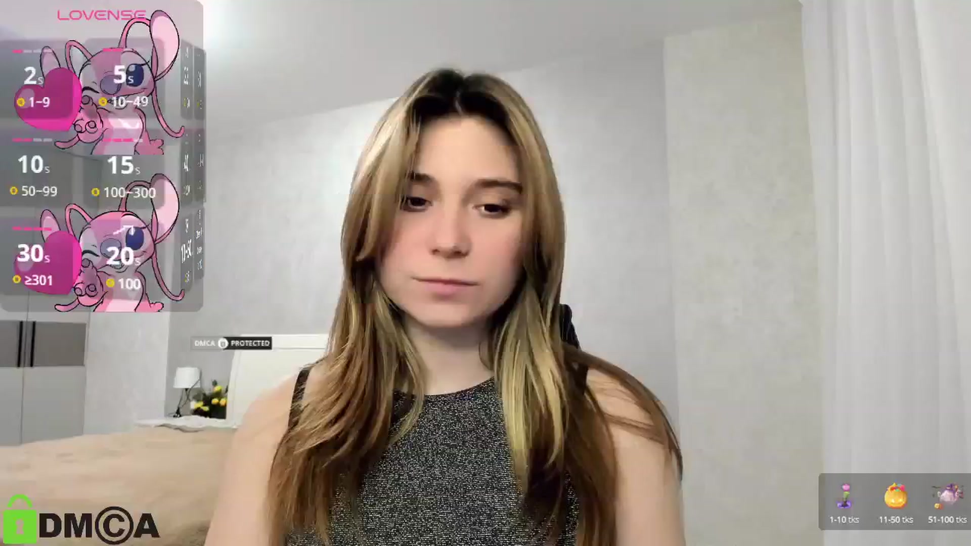 Gallery image thumbnail from MonicaaCute's myfreecams stream on, 01/08/2025, 16:24 image 12 of 20
