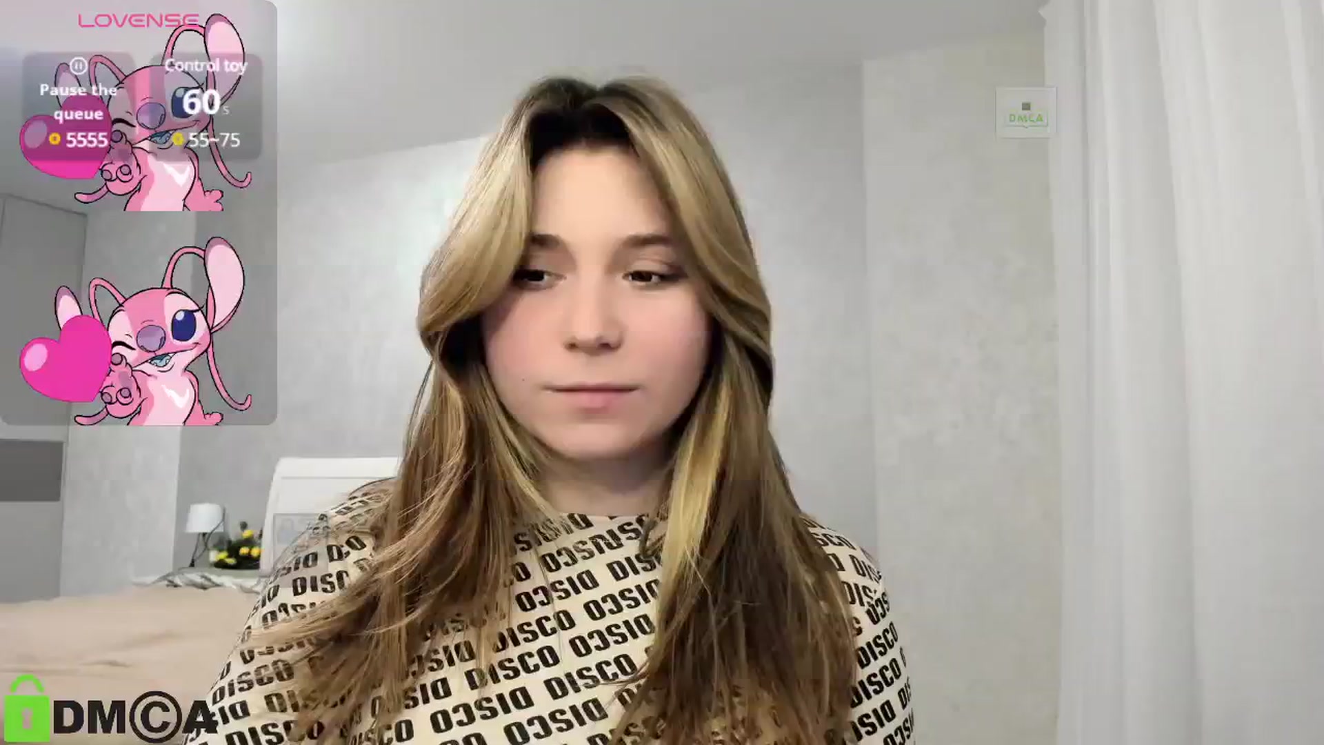 Gallery image thumbnail from MonicaaCute's myfreecams stream on, 01/09/2025, 19:43 image 3 of 20