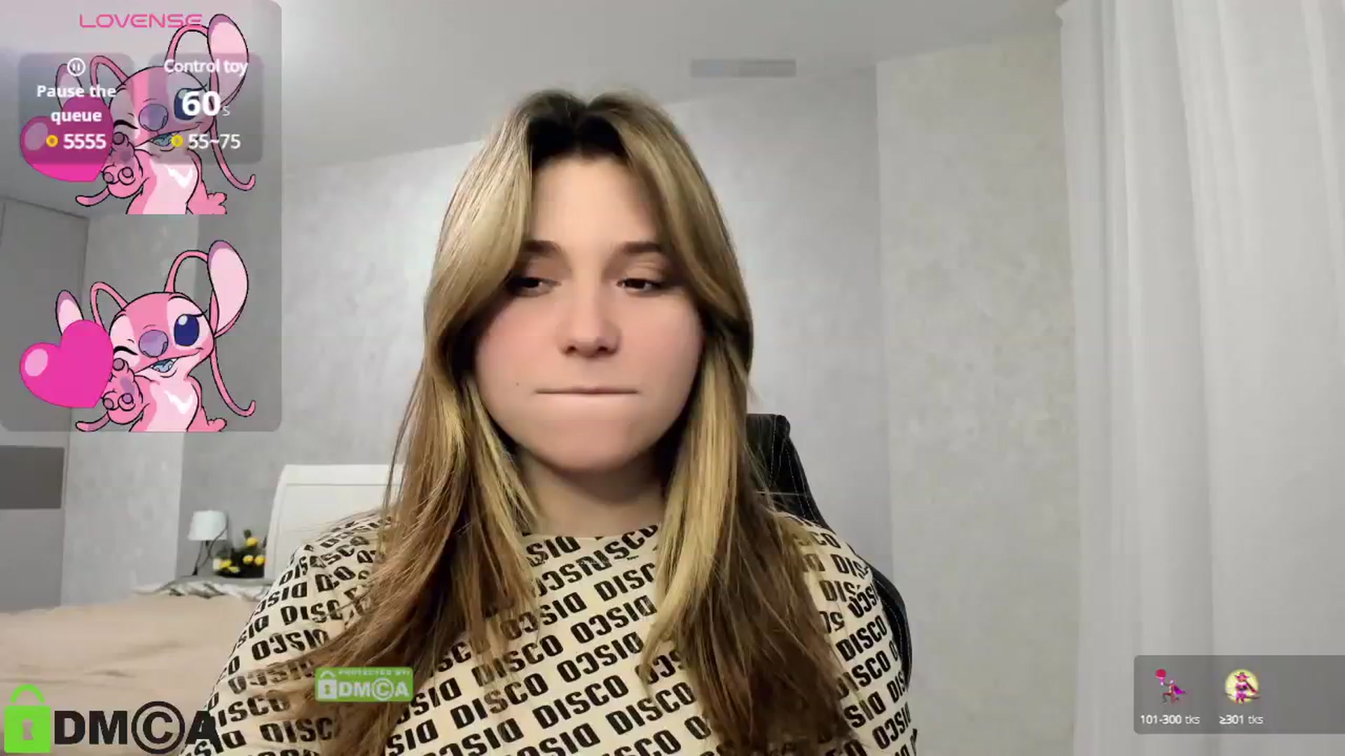 Gallery image thumbnail from MonicaaCute's myfreecams stream on, 01/09/2025, 19:43 image 5 of 20
