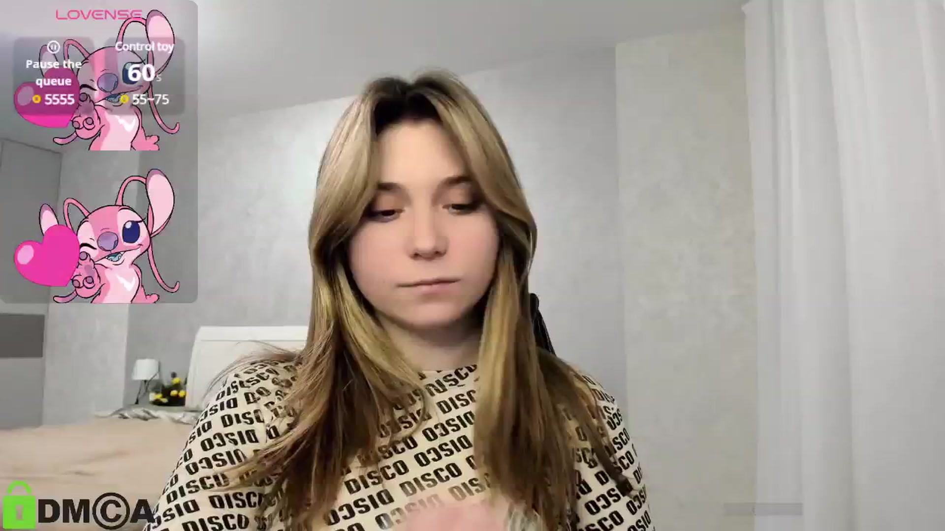 Gallery image thumbnail from MonicaaCute's myfreecams stream on, 01/09/2025, 19:43 image 4 of 20