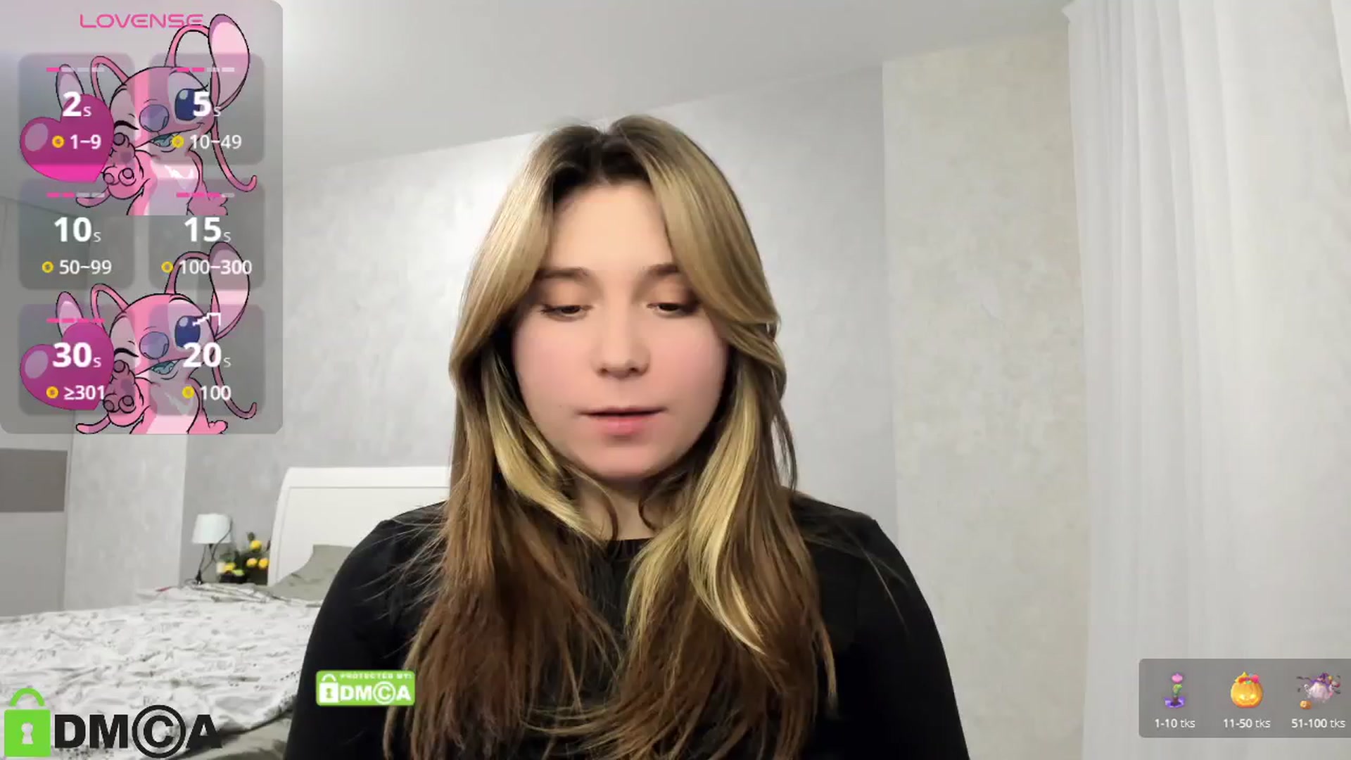 Gallery image thumbnail from MonicaaCute's myfreecams stream on, 01/11/2025, 18:44 image 4 of 20