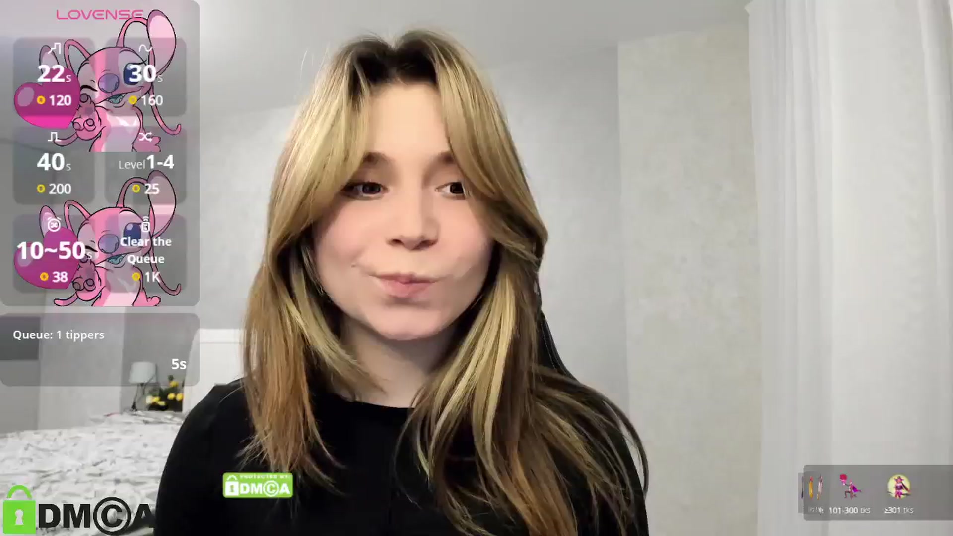 Gallery image thumbnail from MonicaaCute's myfreecams stream on, 01/11/2025, 19:48 image 18 of 20