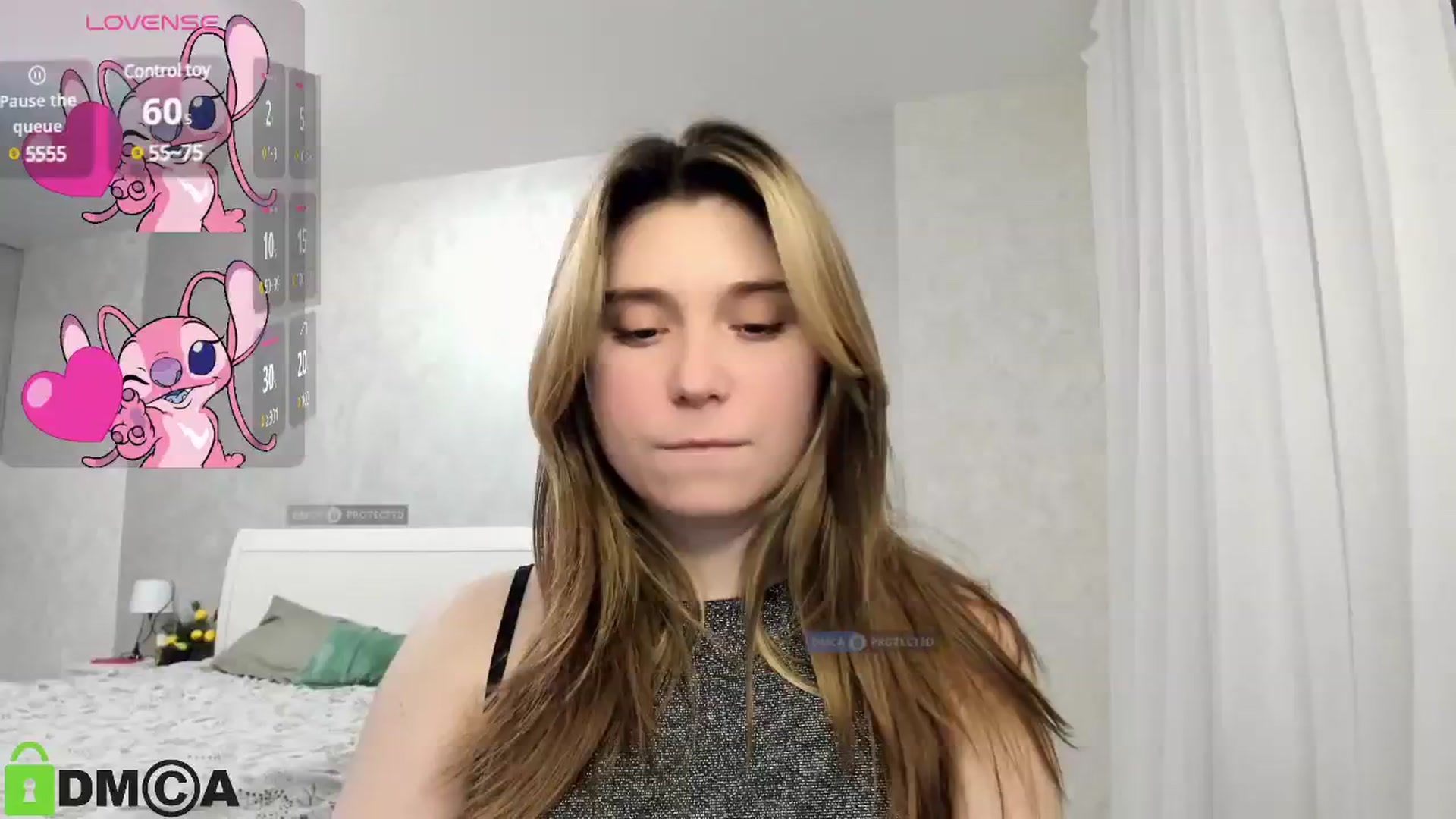 Gallery image thumbnail from MonicaaCute's myfreecams stream on, 01/14/2025, 18:43 image 17 of 20